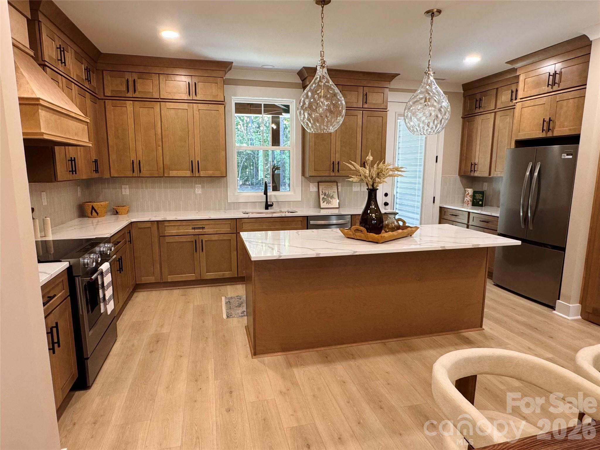 1001 Croatoan Drive Property Photo 14