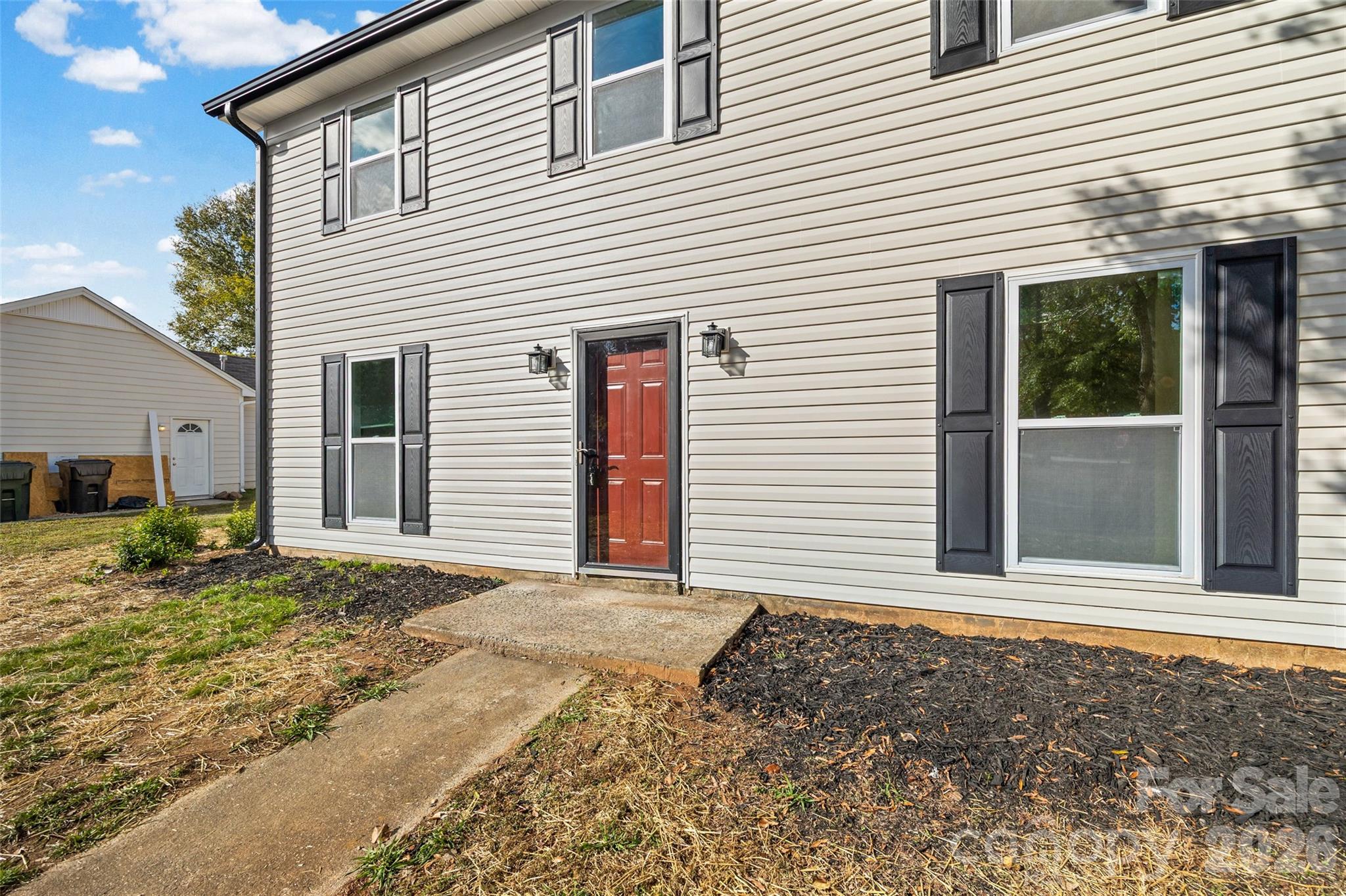 1673 Crestdale Road Property Photo 1