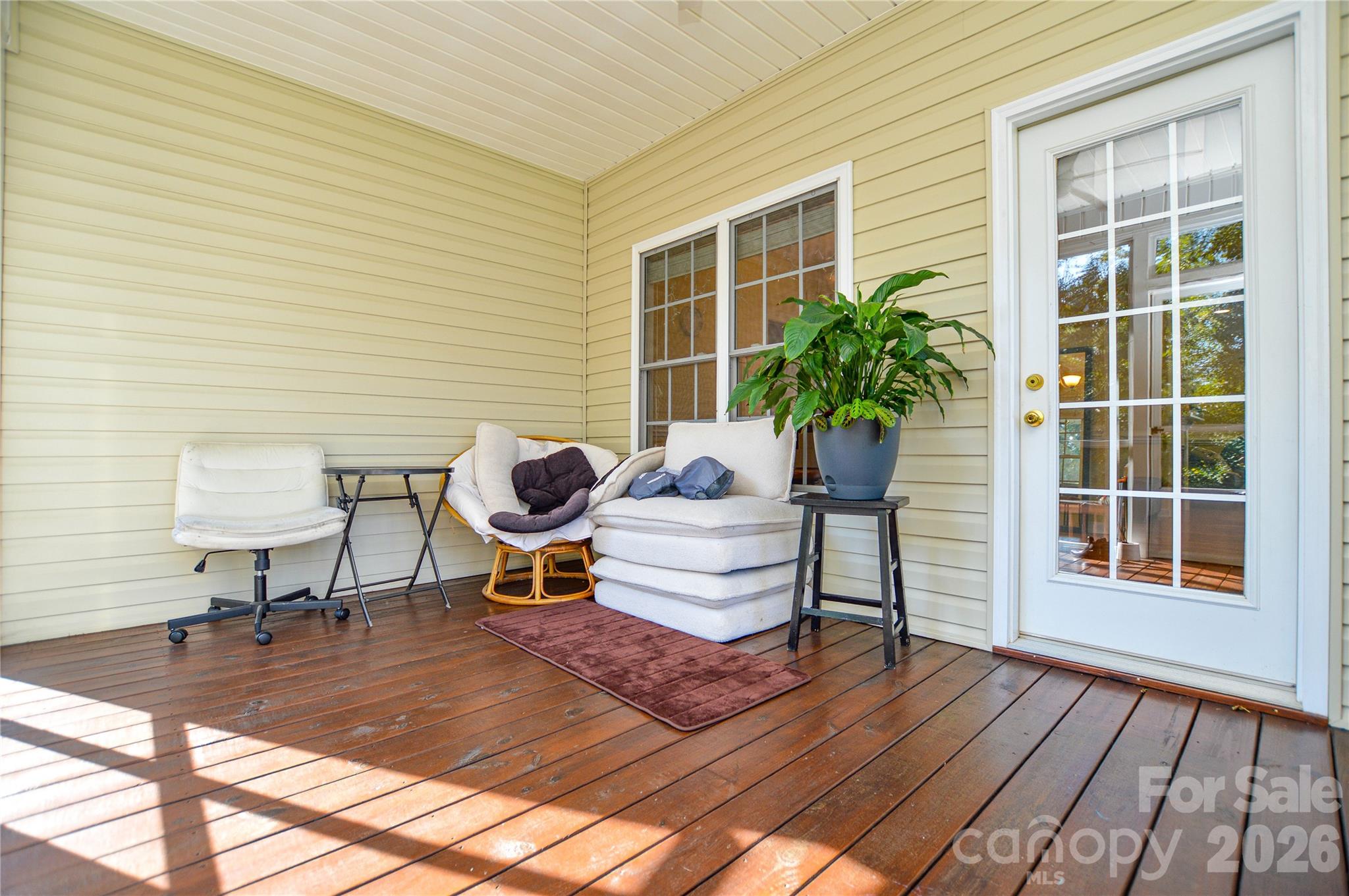 8819 Erbach Lane Property Photo 4