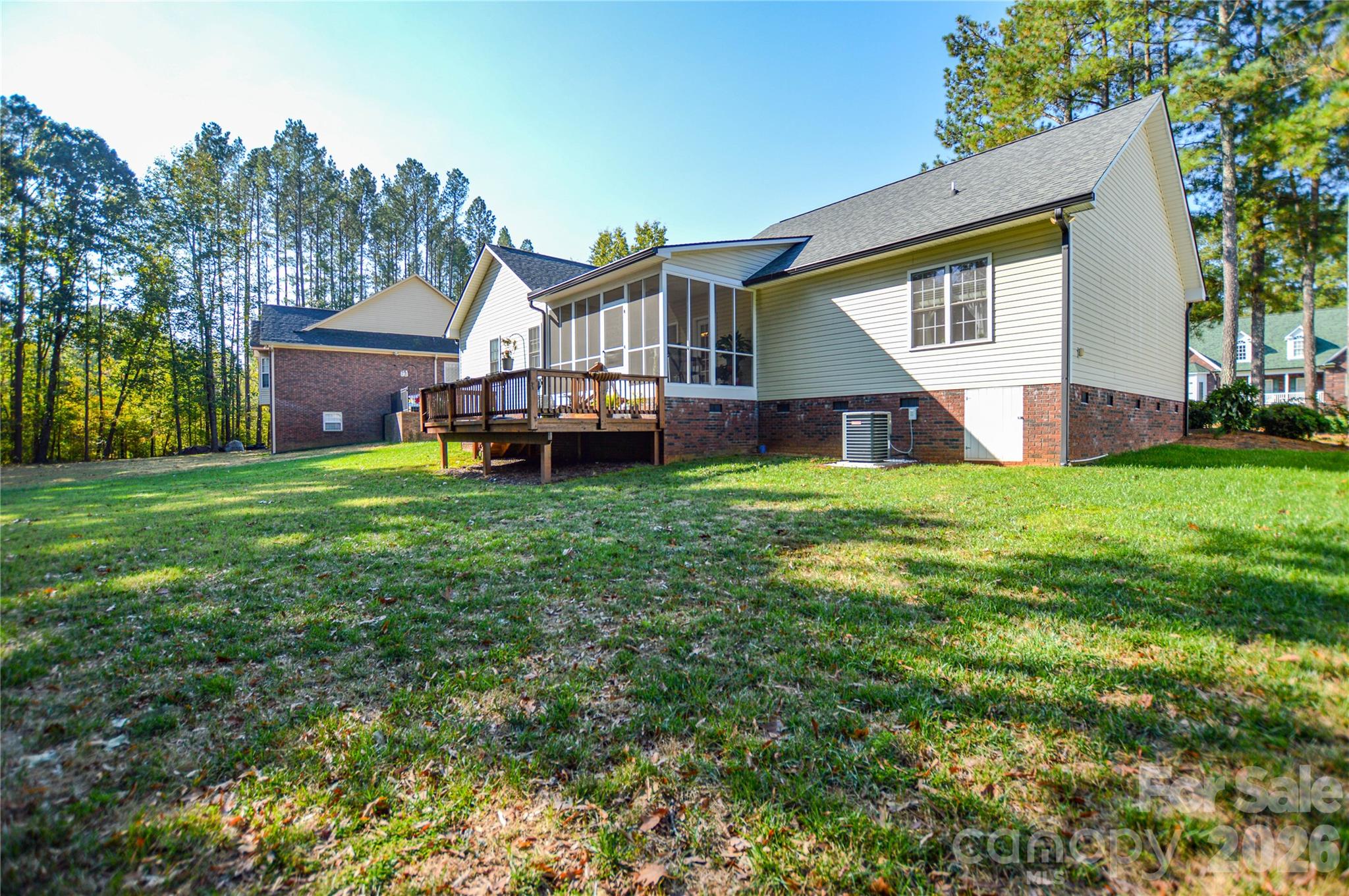 8819 Erbach Lane Property Photo 11
