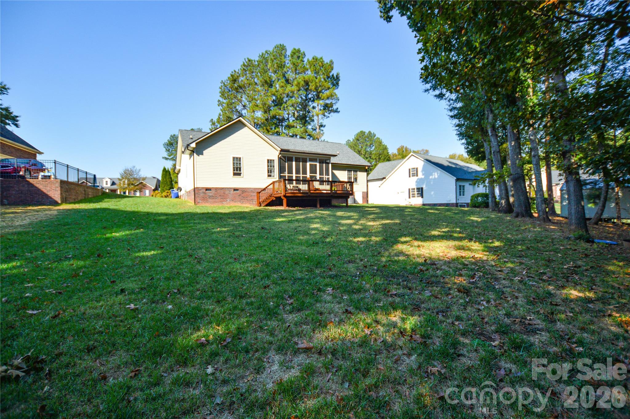 8819 Erbach Lane Property Photo 12