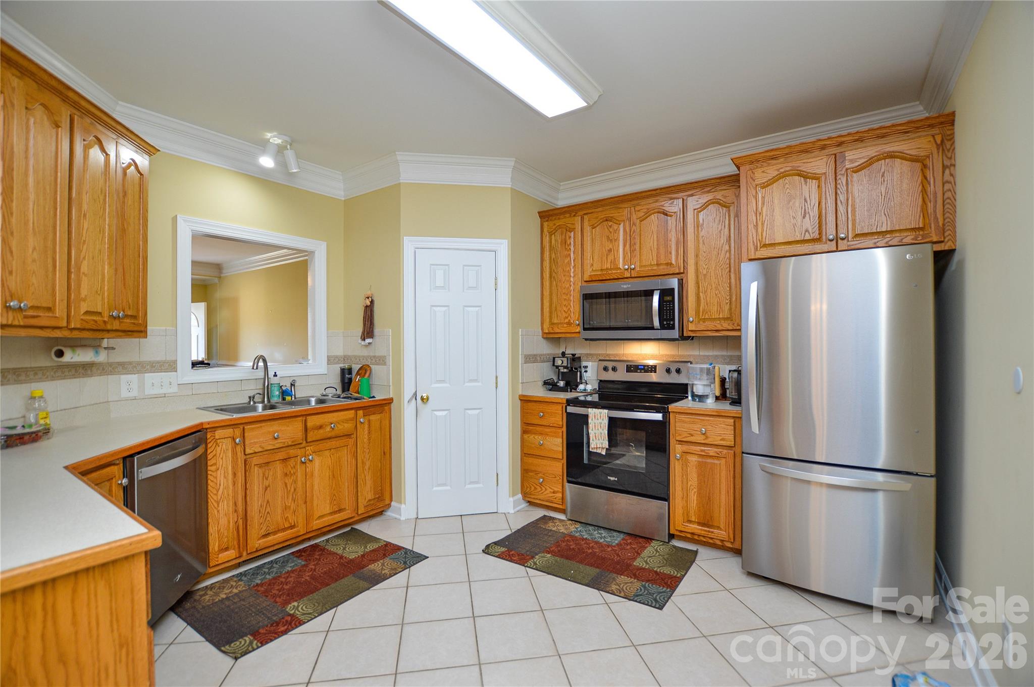 8819 Erbach Lane Property Photo 32