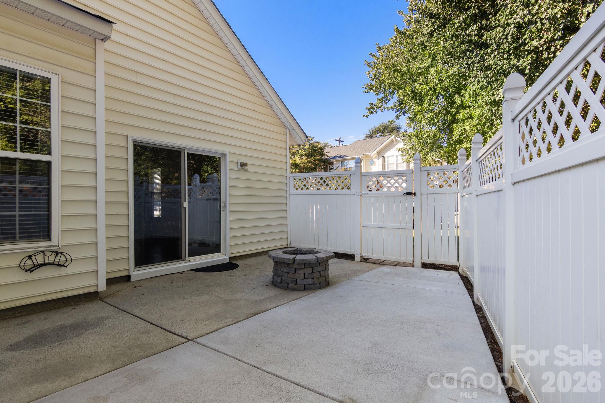 701 Shellstone Place Property Photo 6