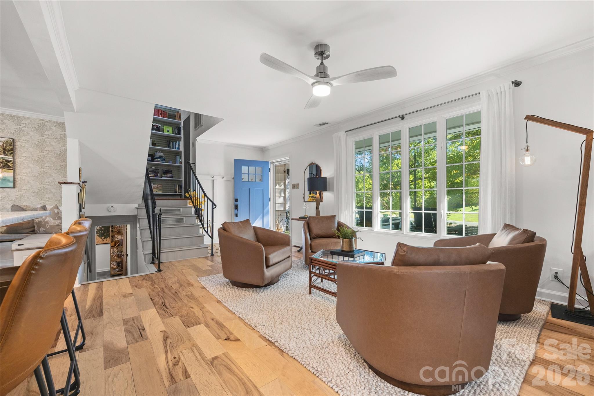 5145 Murrayhill Drive Property Photo 8