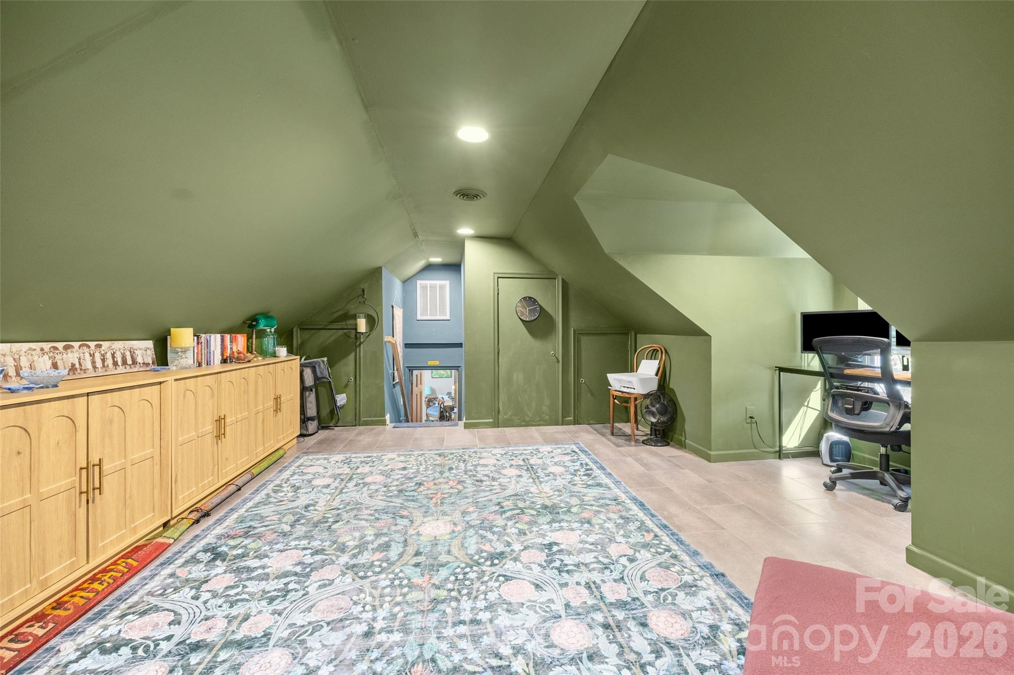 5145 Murrayhill Drive Property Photo 34