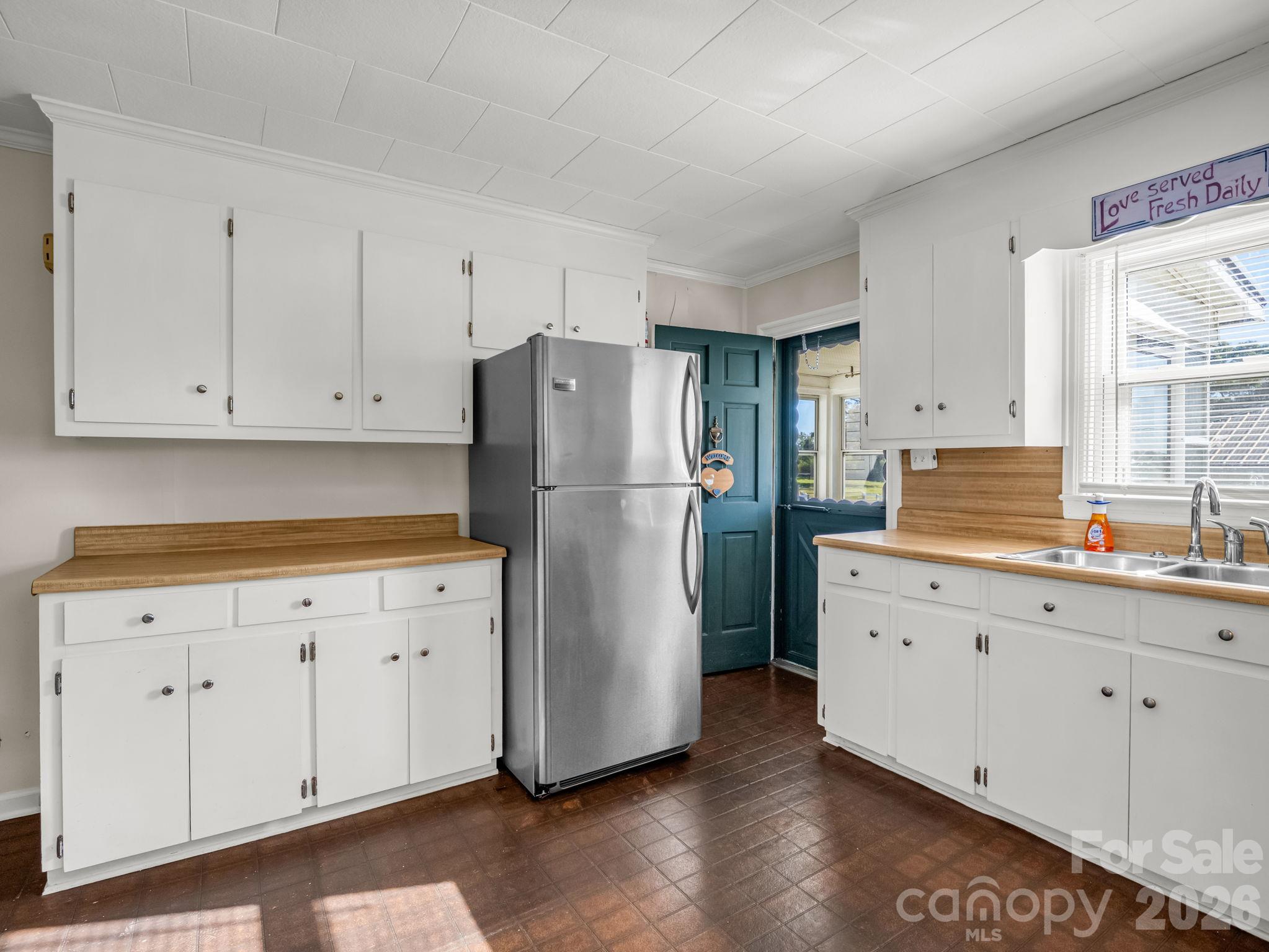 7508 Dallas Cherryville Highway Property Photo 10
