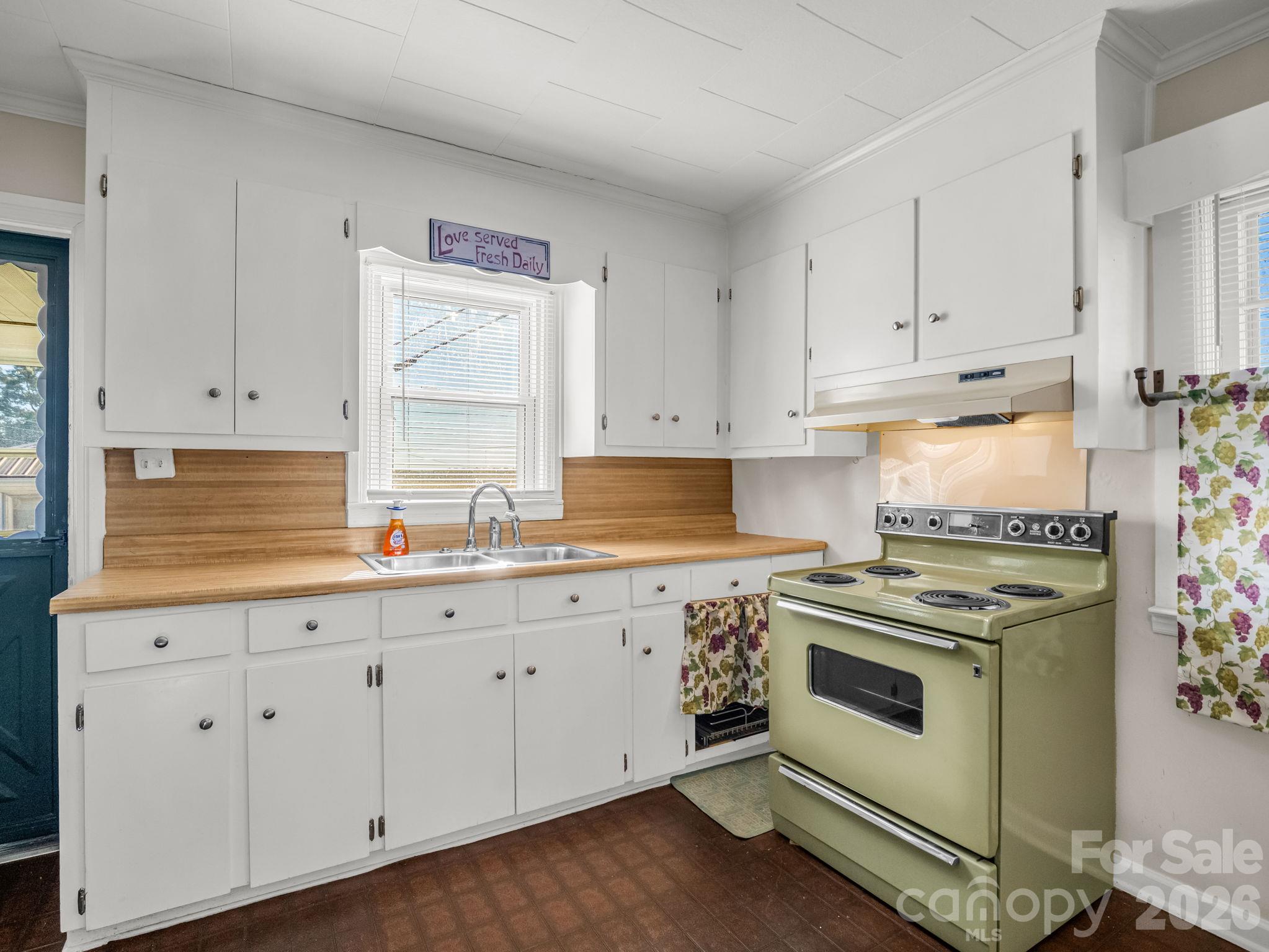 7508 Dallas Cherryville Highway Property Photo 11