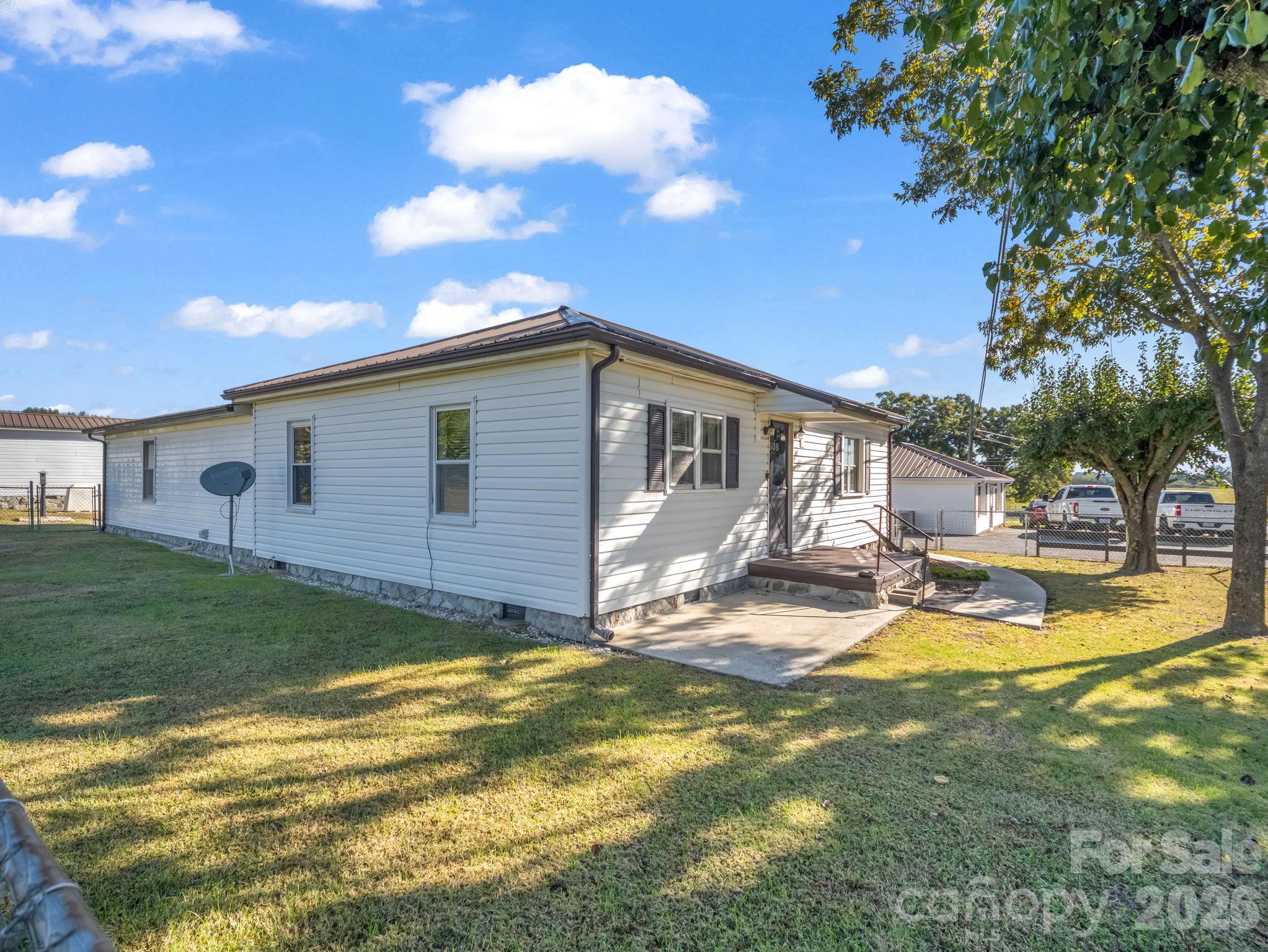 7508 Dallas Cherryville Highway Property Photo 25