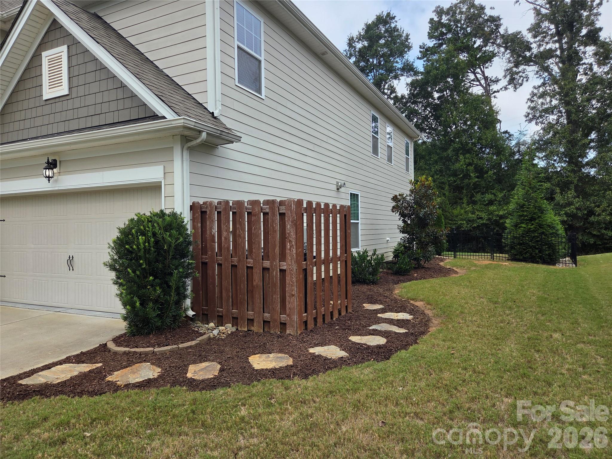 9158 Cantrell Way Property Photo 9