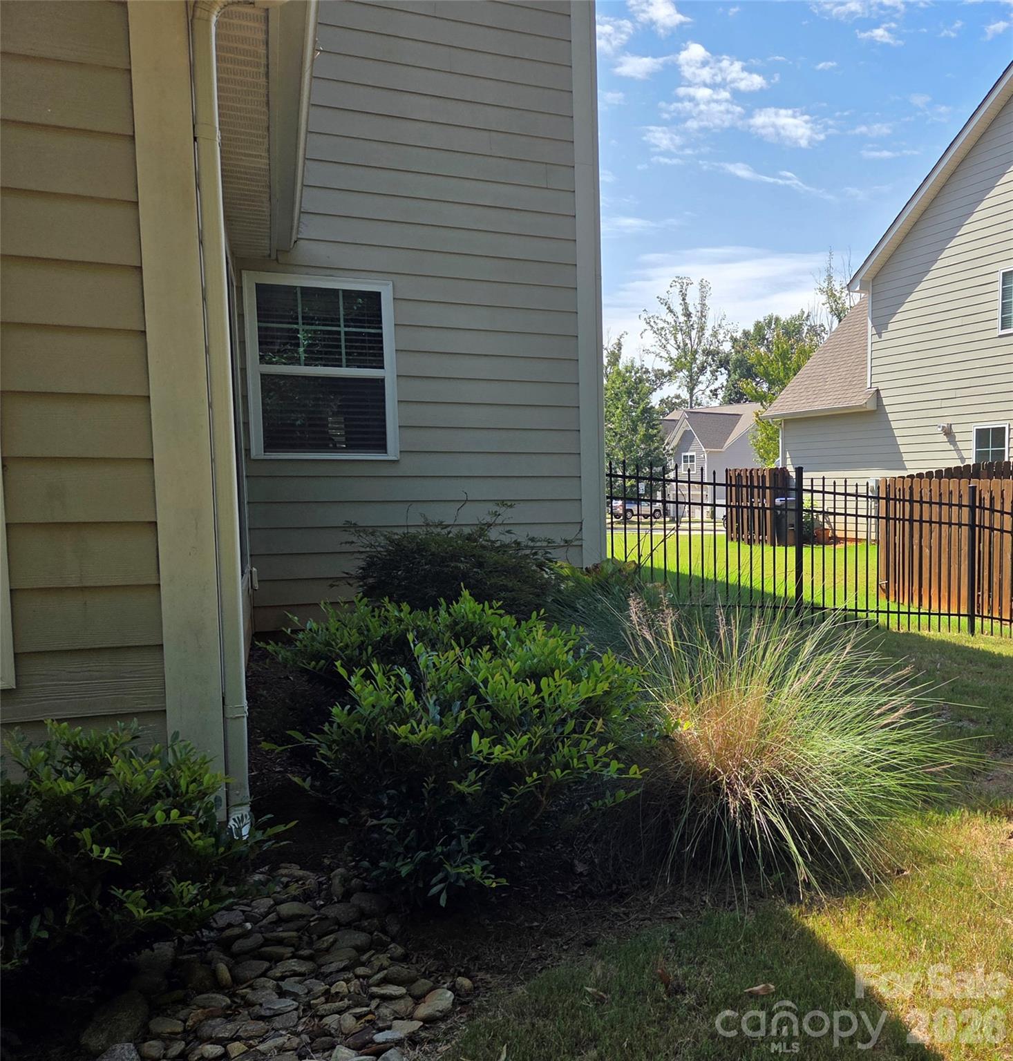 9158 Cantrell Way Property Photo 11