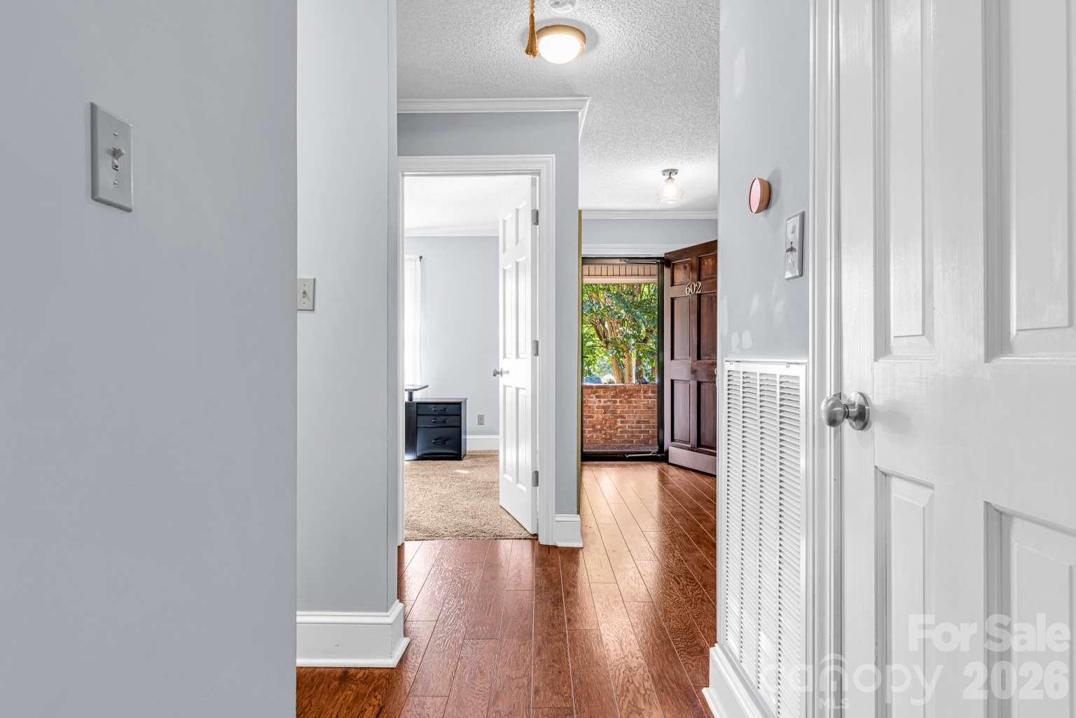 602 Colby Circle Property Photo 28
