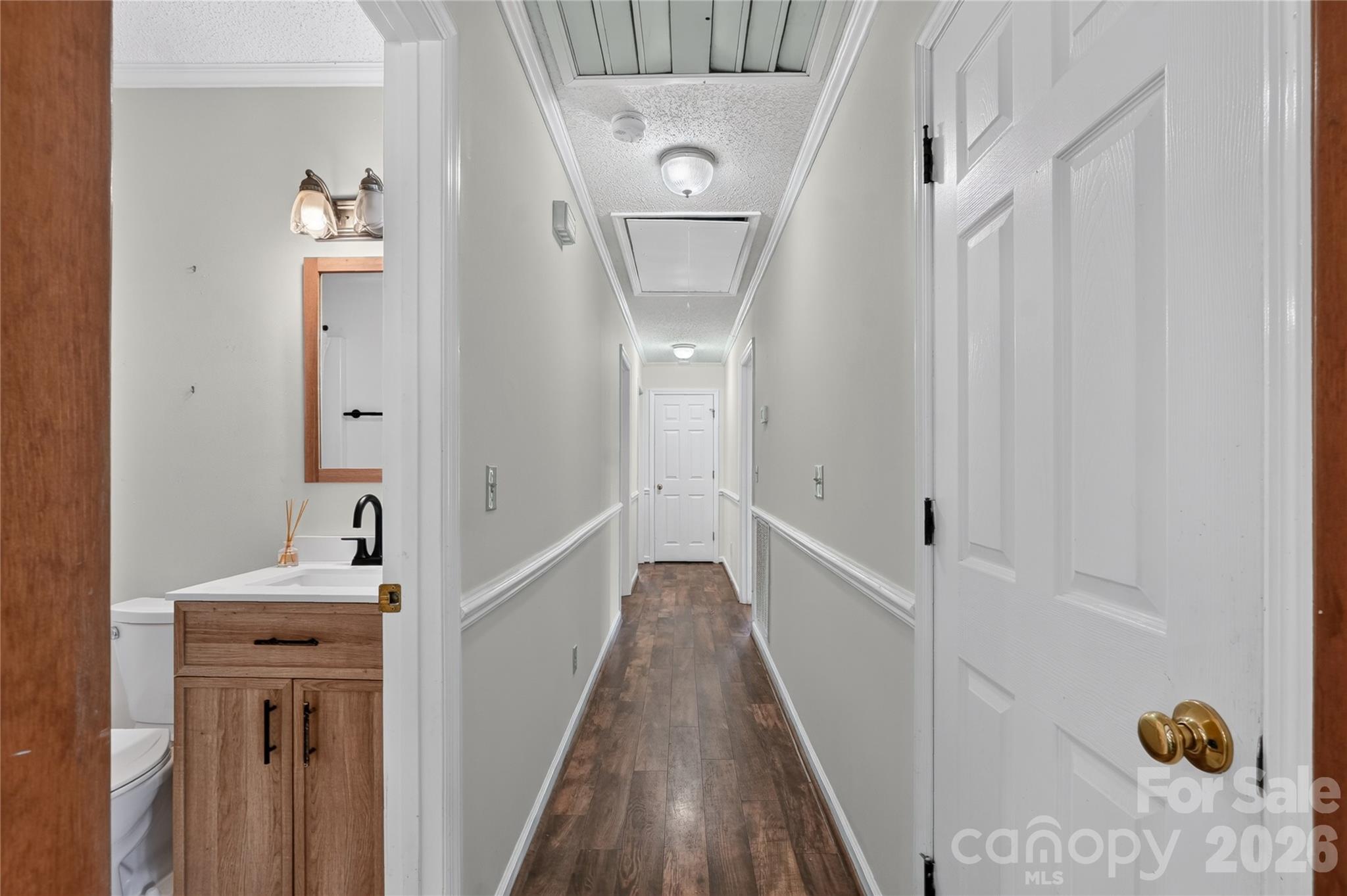 2154 Mohawk Drive Property Photo 13