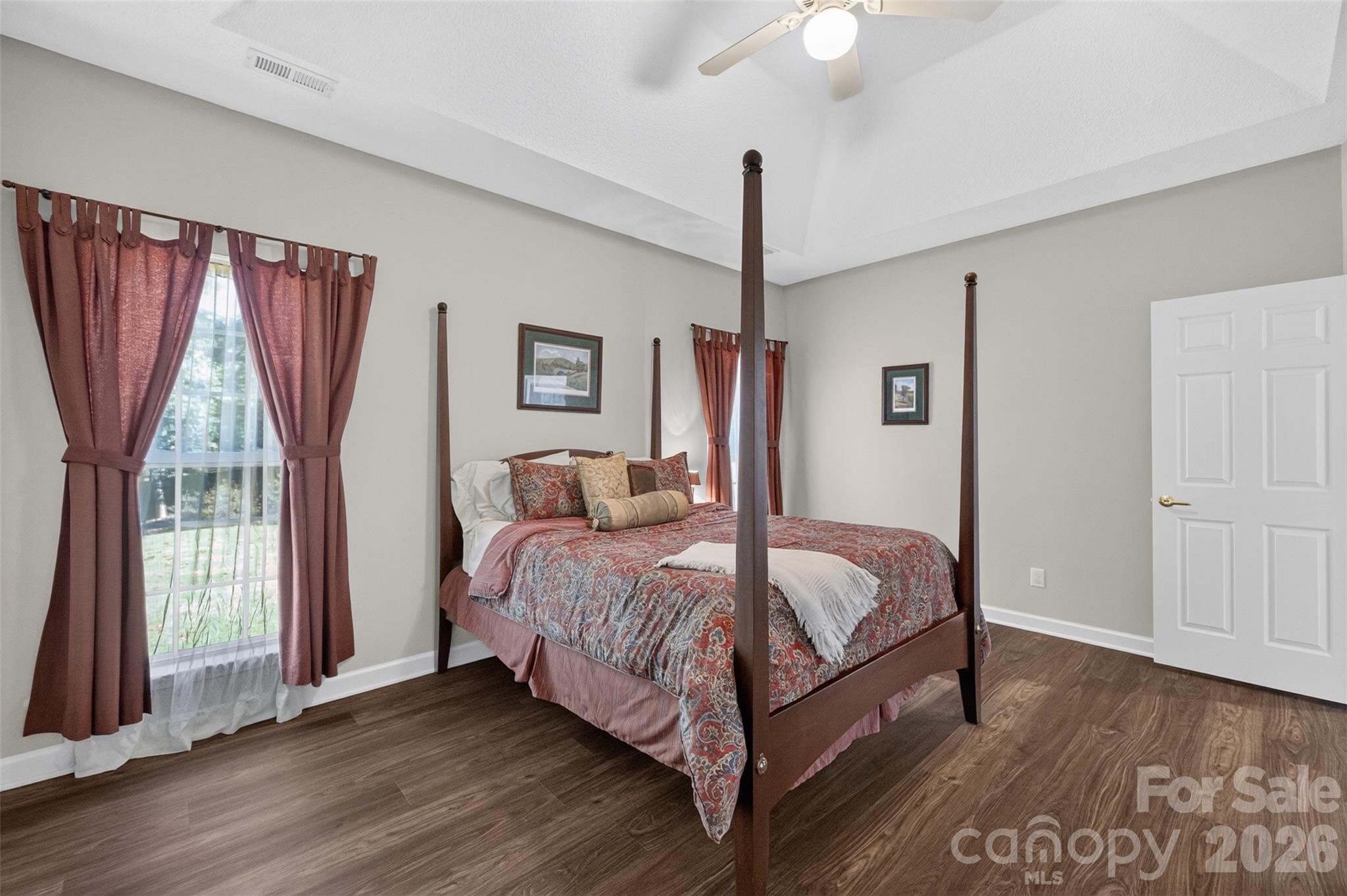 12530 Windward Oaks Drive Property Photo 16