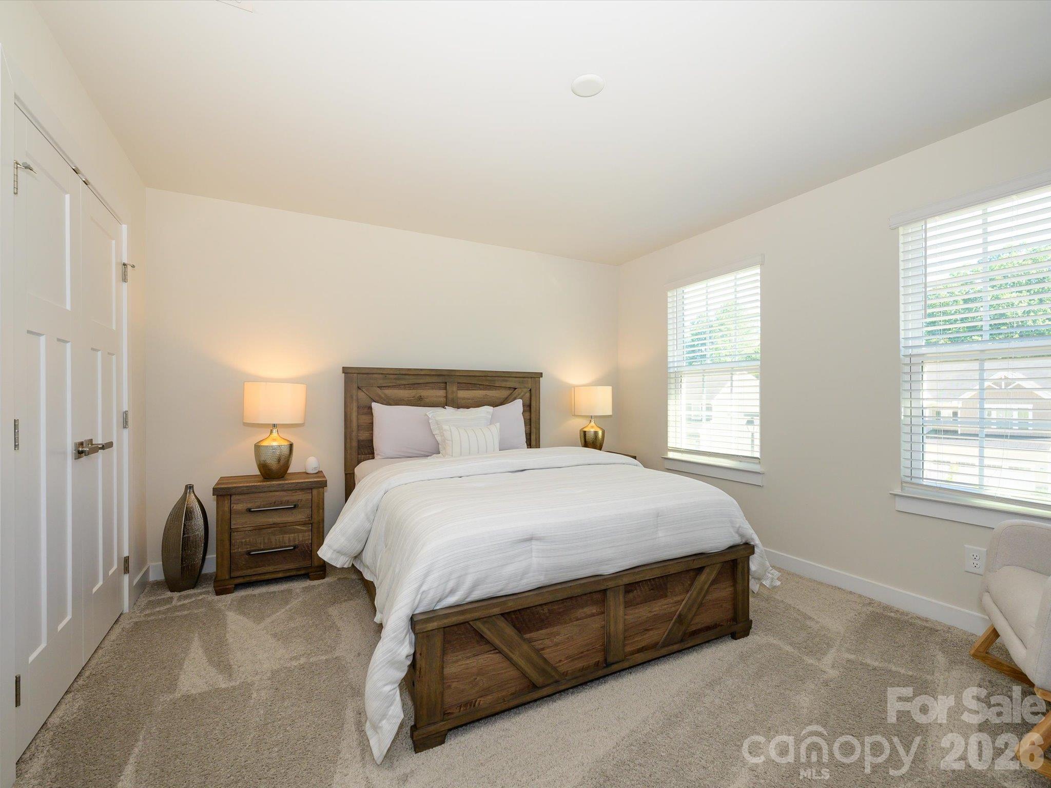 8504 Everwood Avenue Property Photo 21