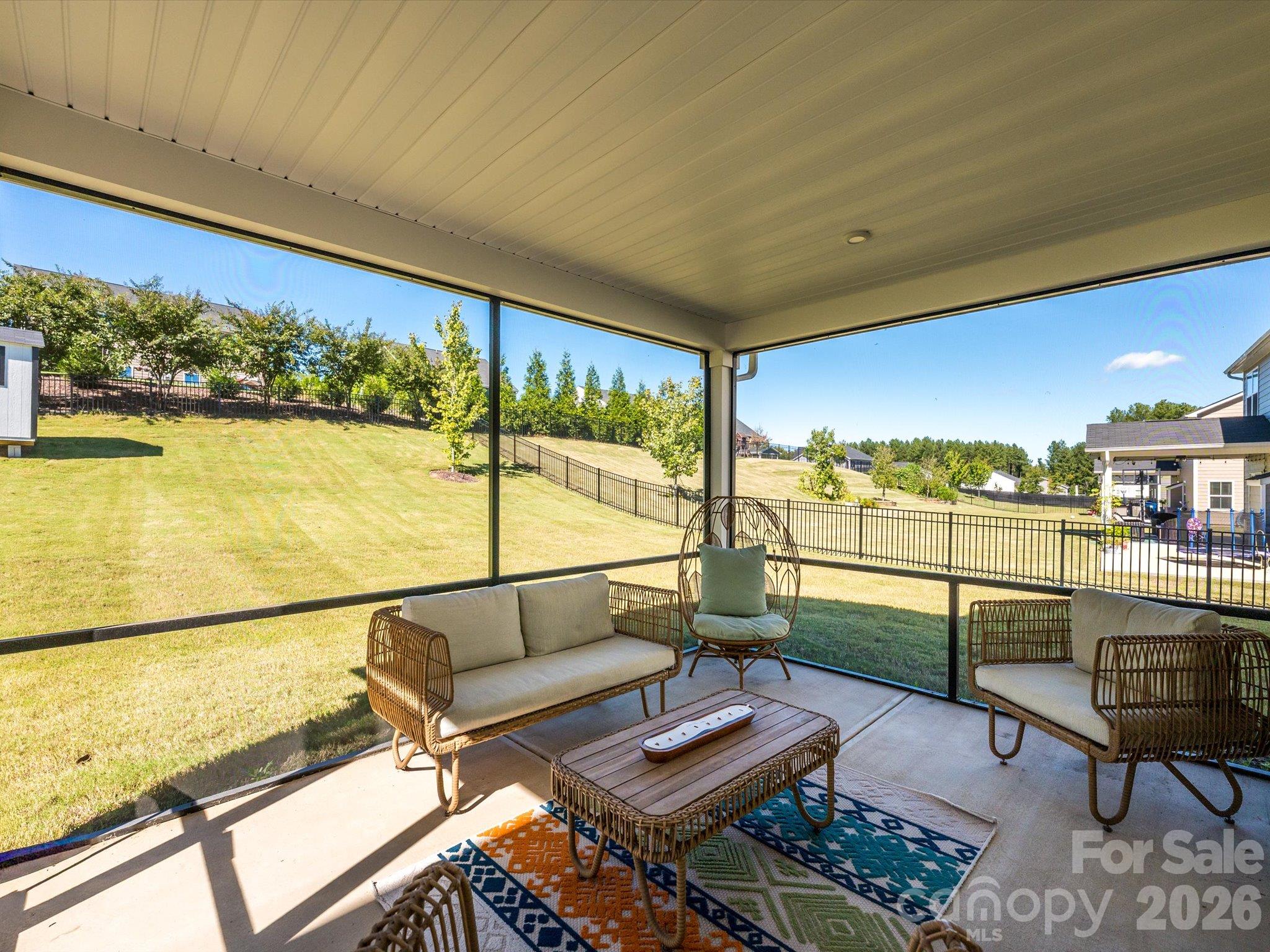 8504 Everwood Avenue Property Photo 31