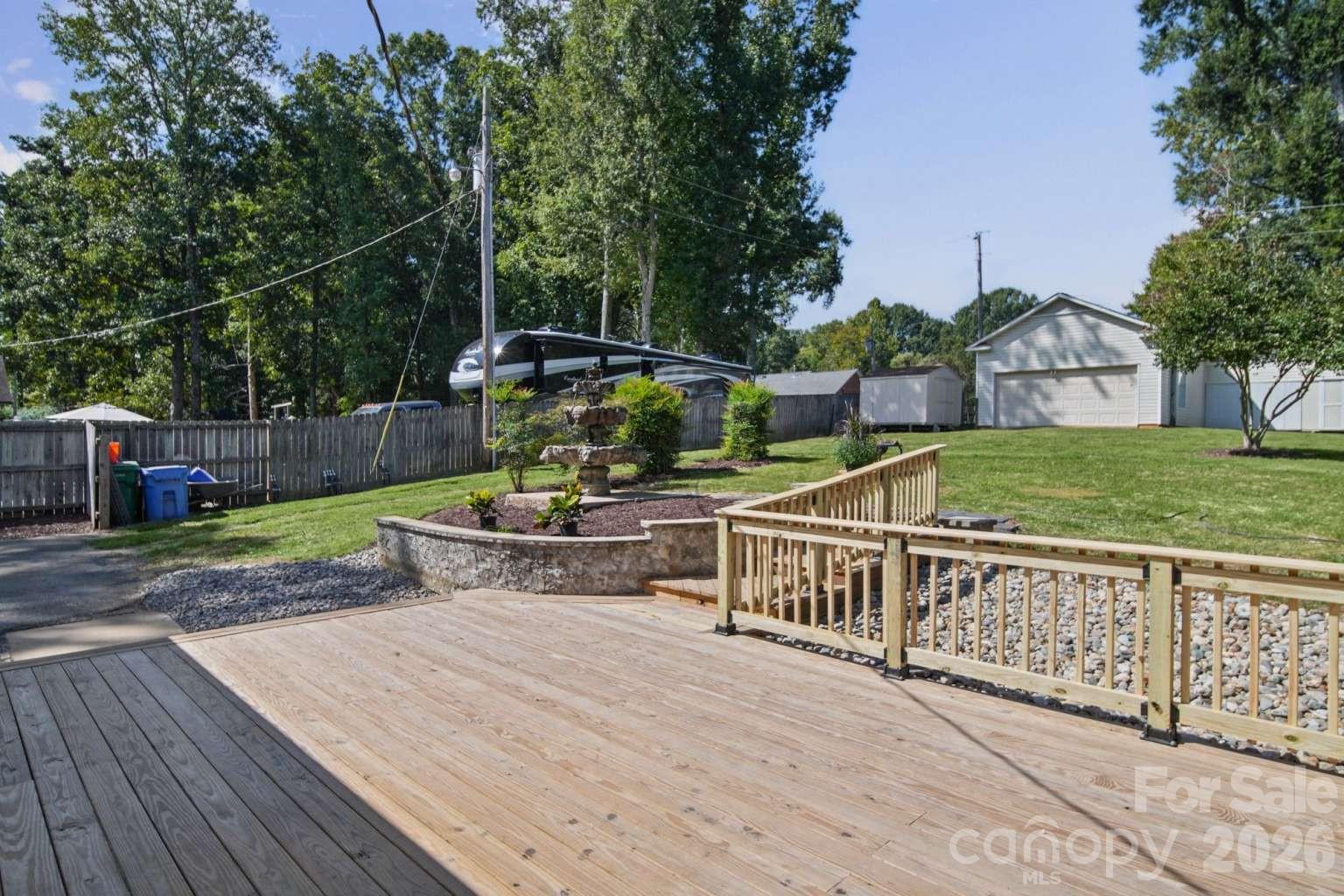 7301 Pine Lake Lane Property Photo 38