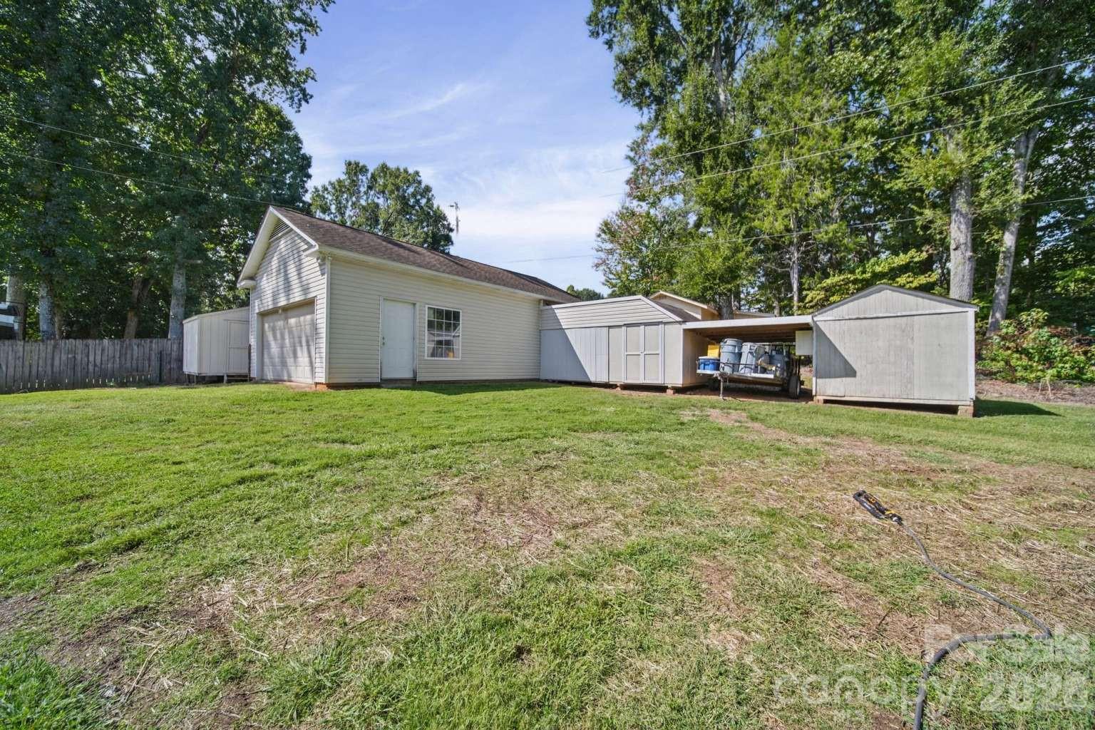 7301 Pine Lake Lane Property Photo 44