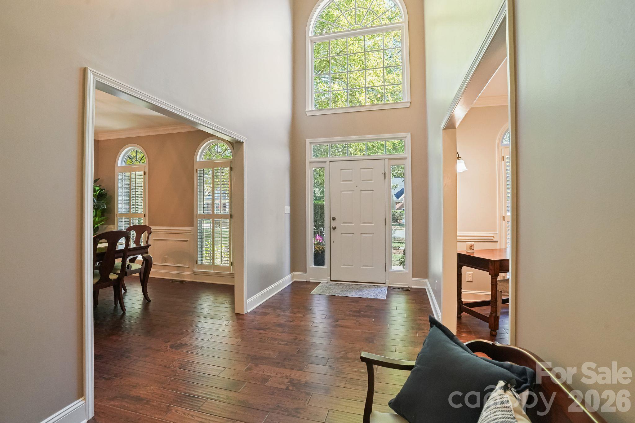 16131 Cranleigh Drive Property Photo 8