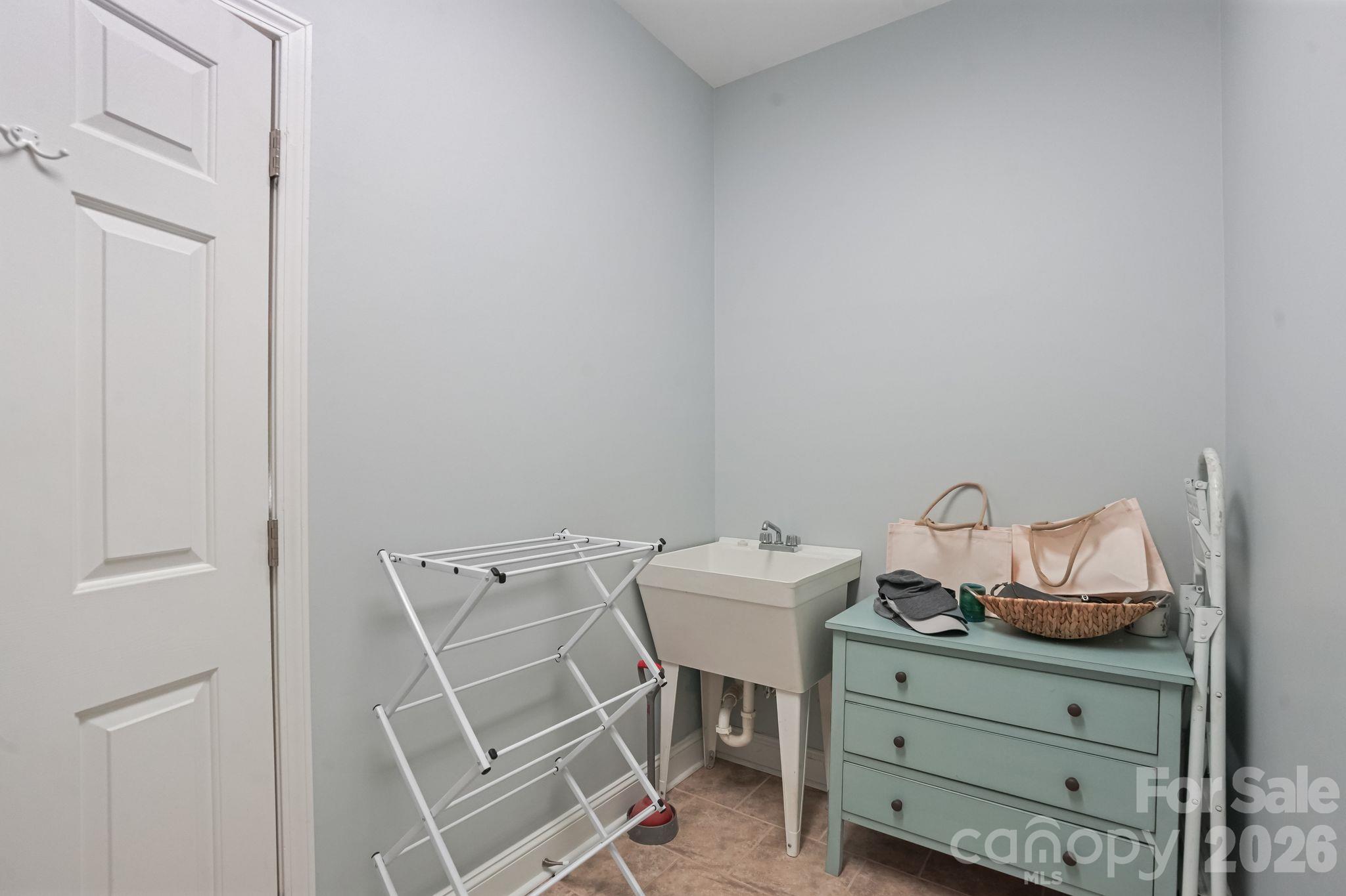16131 Cranleigh Drive Property Photo 21