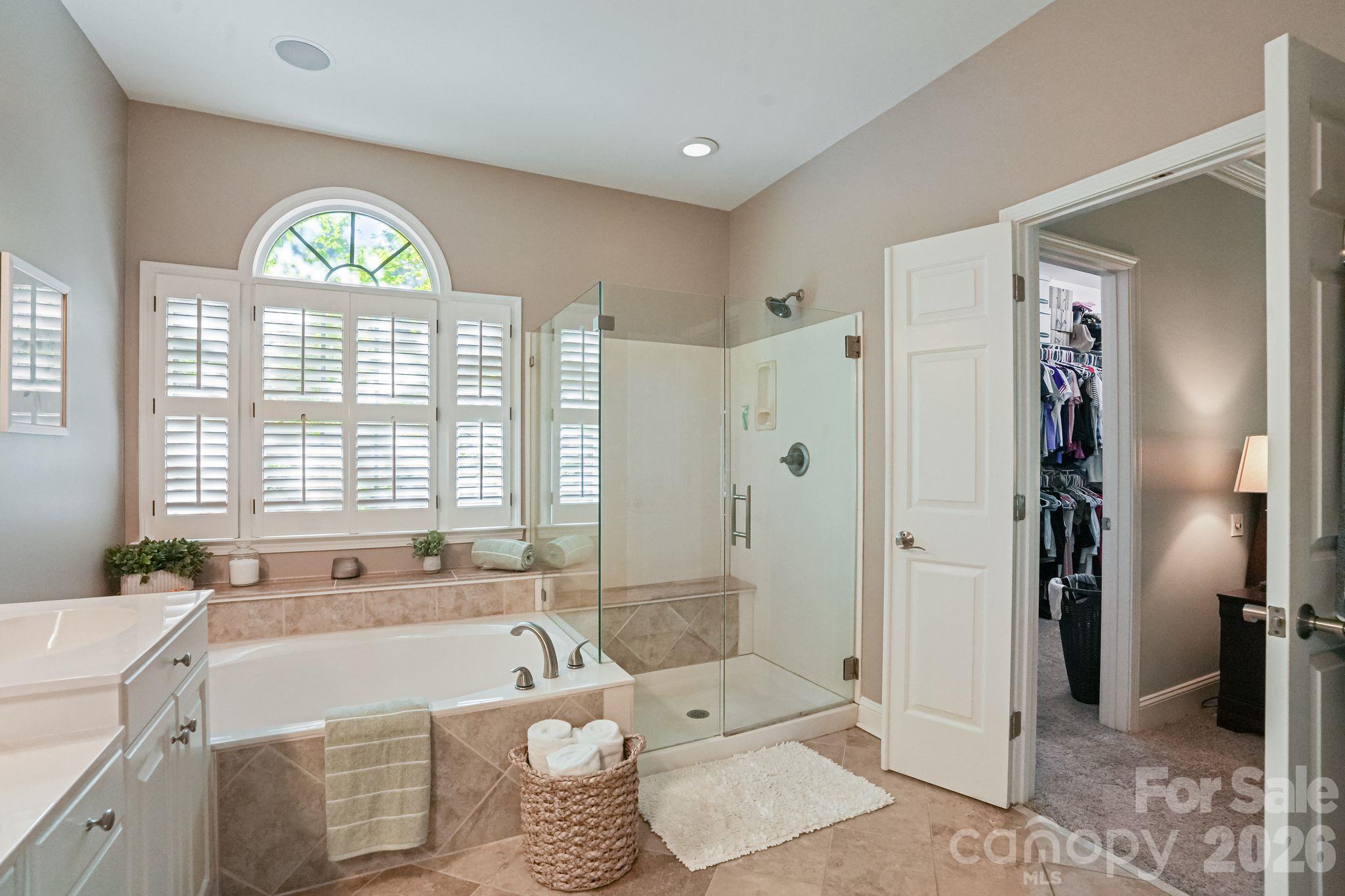 16131 Cranleigh Drive Property Photo 27