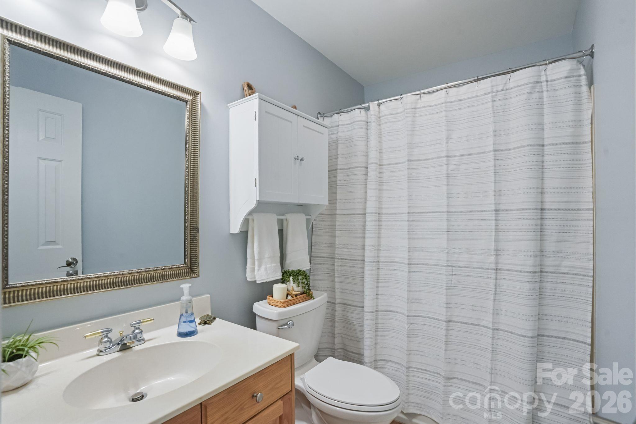 16131 Cranleigh Drive Property Photo 33