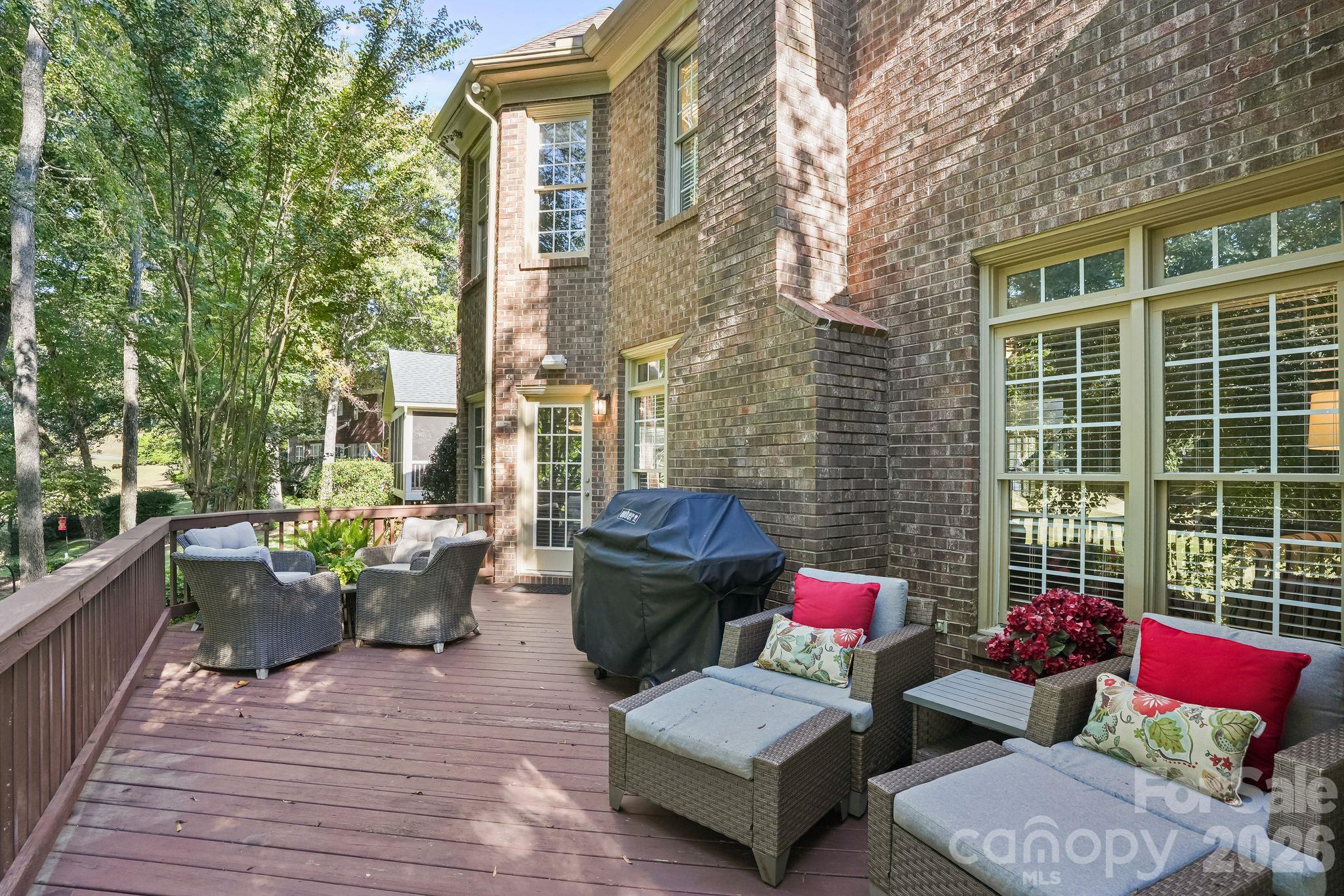 16131 Cranleigh Drive Property Photo 38
