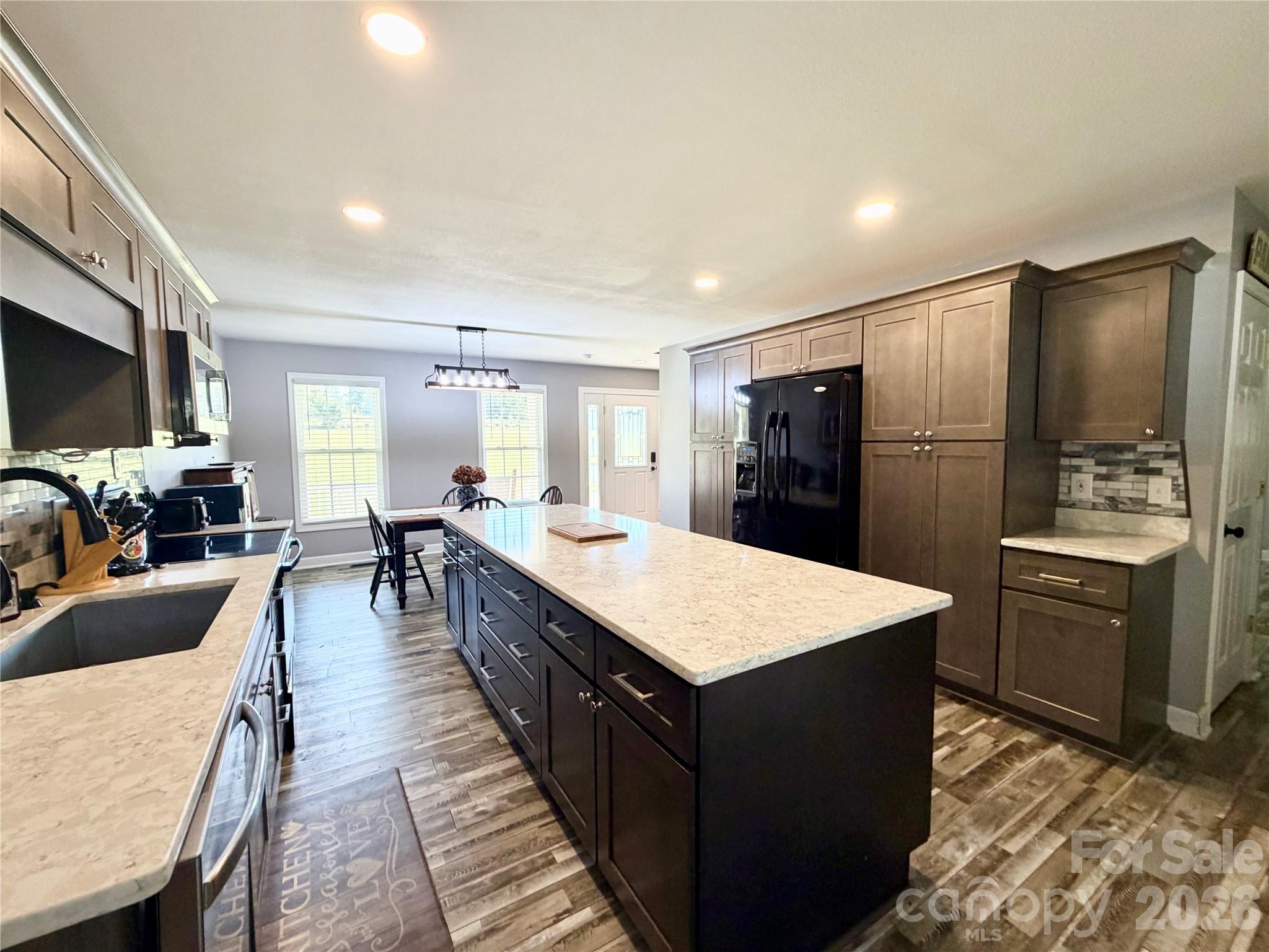 3011 1 Wood Road Property Photo 12