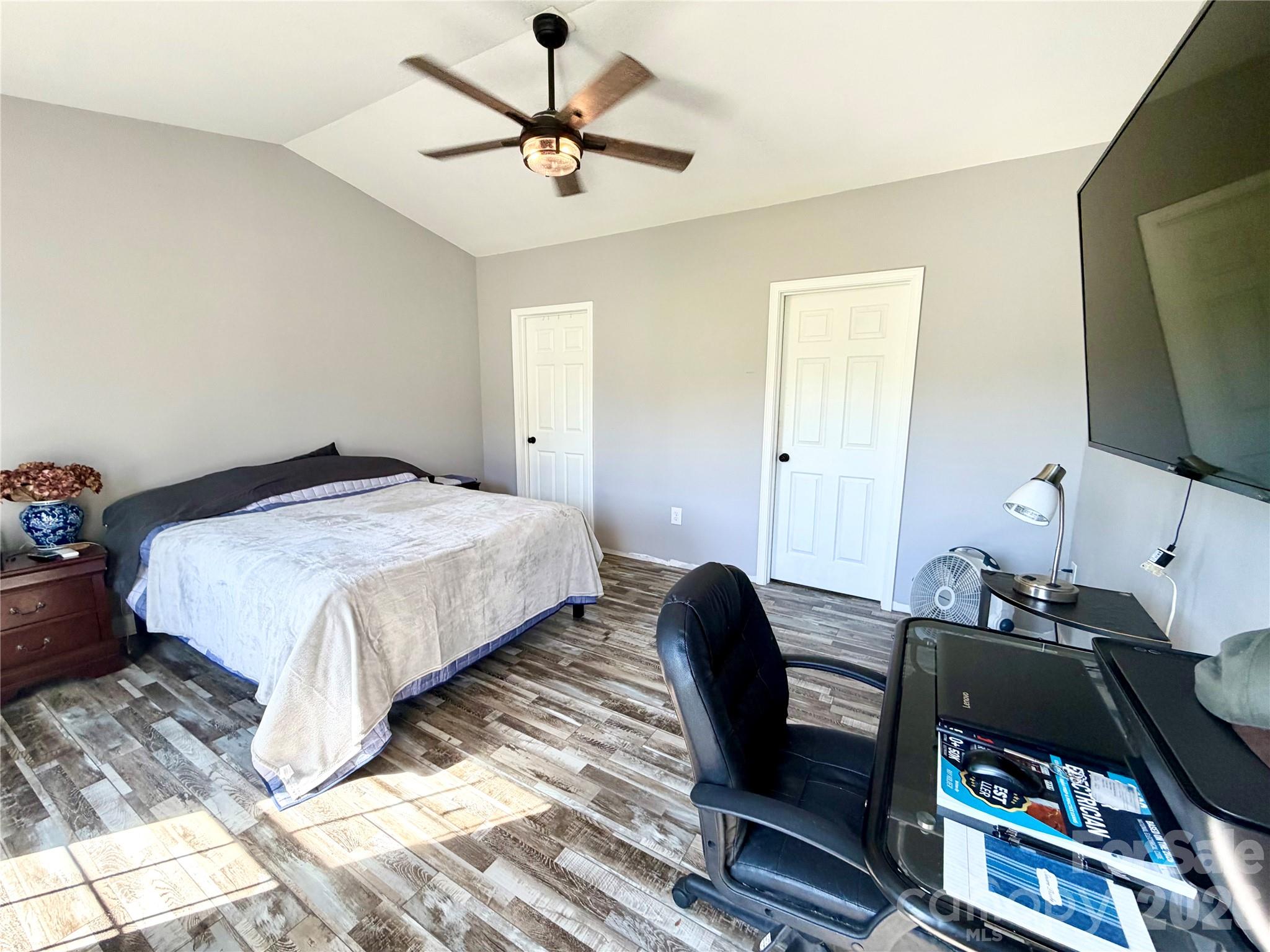 3011 1 Wood Road Property Photo 16