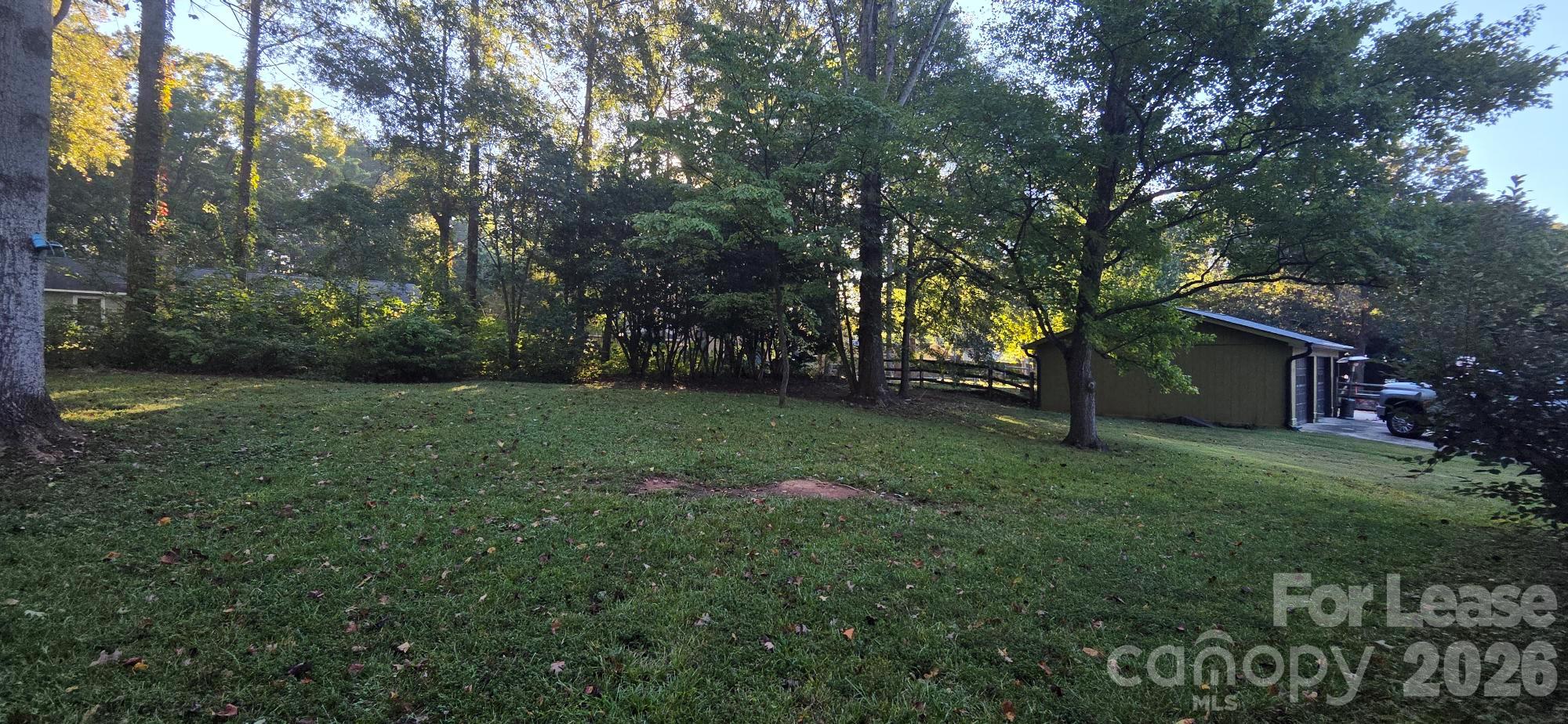 213 Pelham Lane Property Photo 29