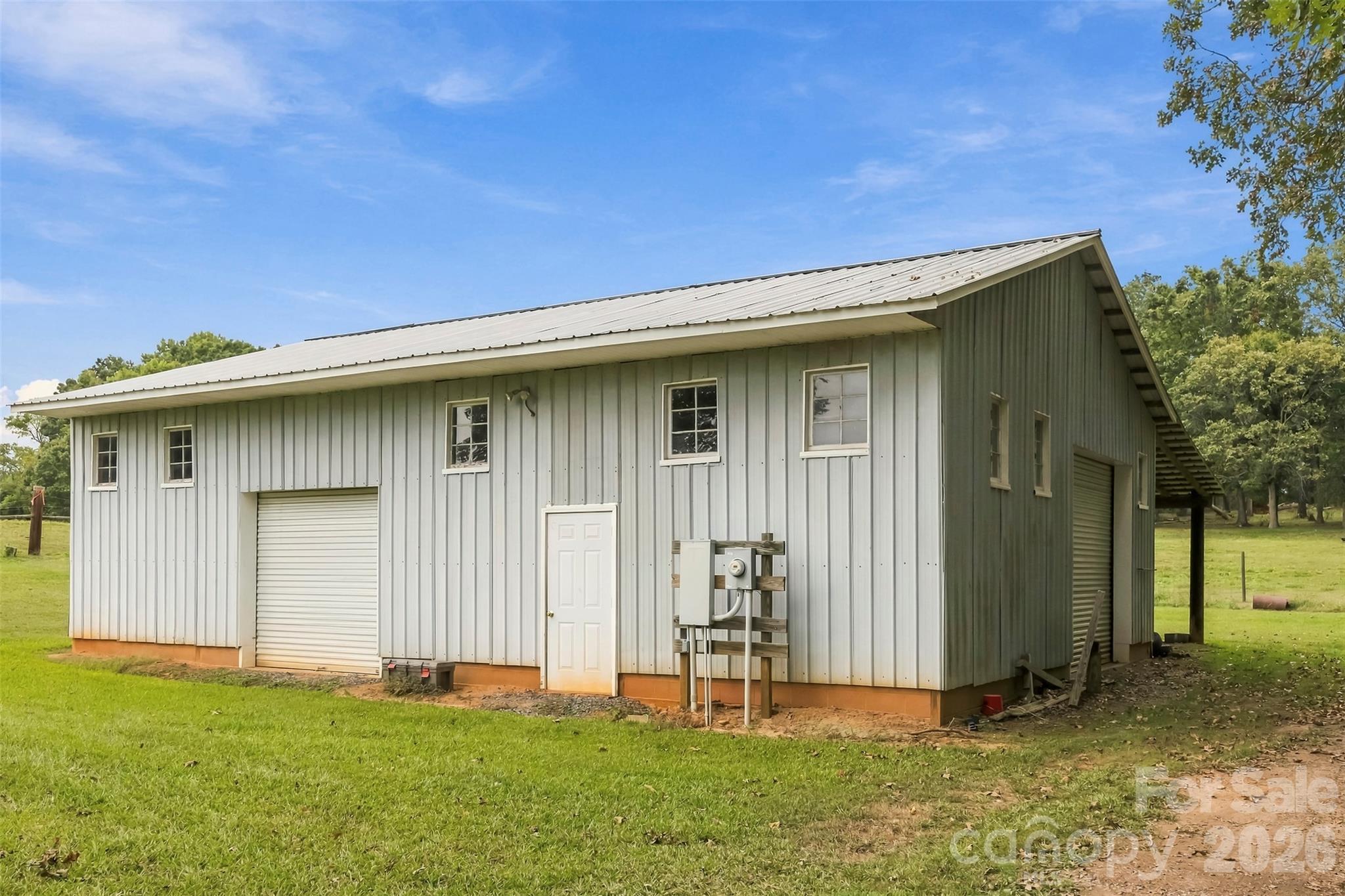 221 Lee Black Road Property Photo 5