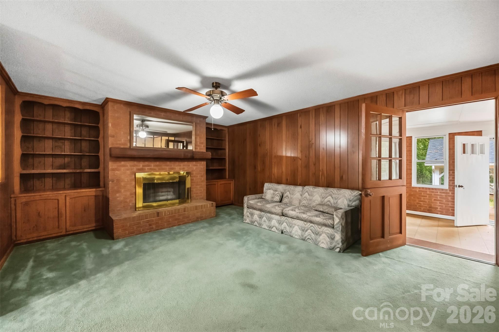 221 Lee Black Road Property Photo 15