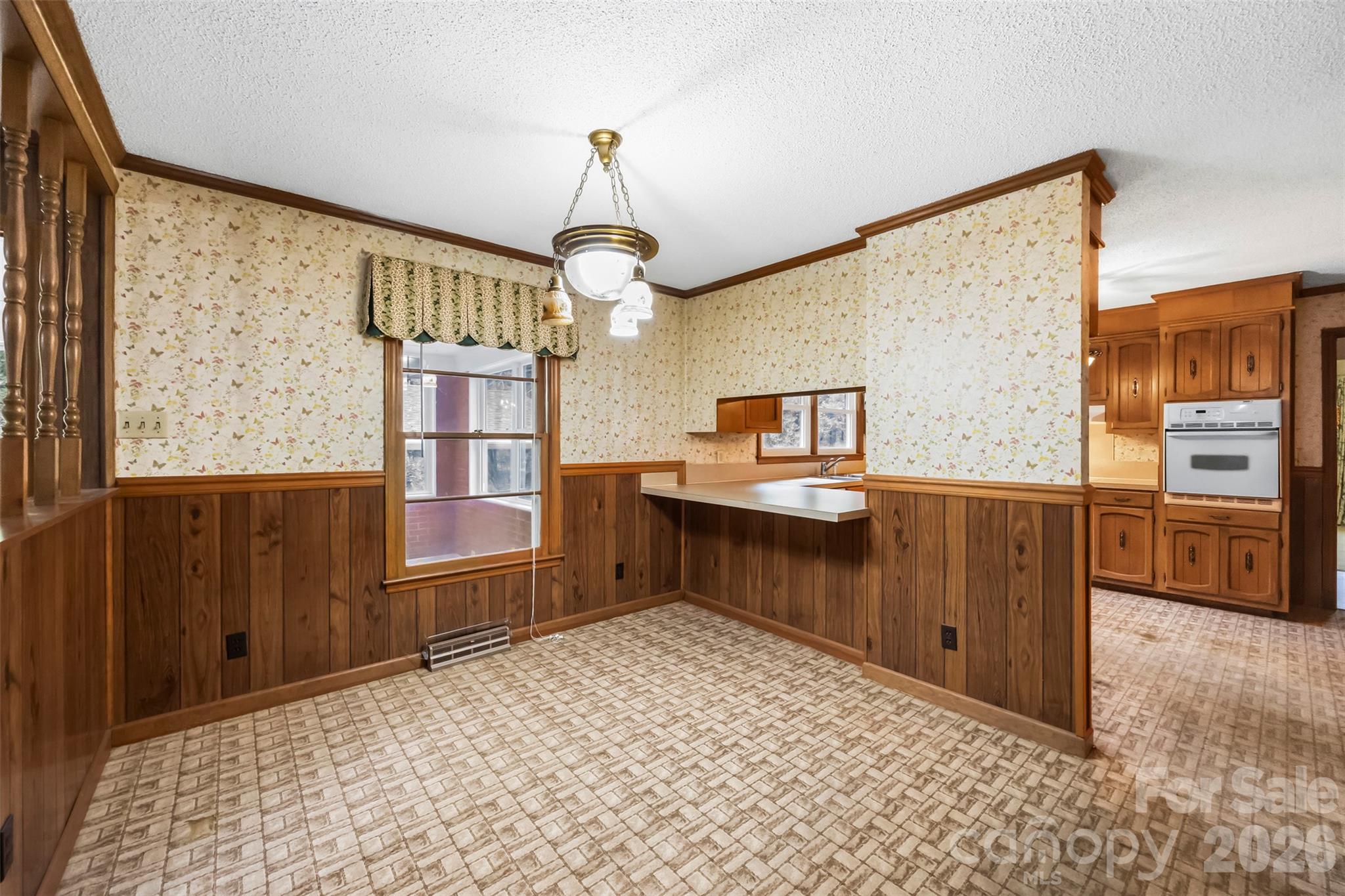 221 Lee Black Road Property Photo 17