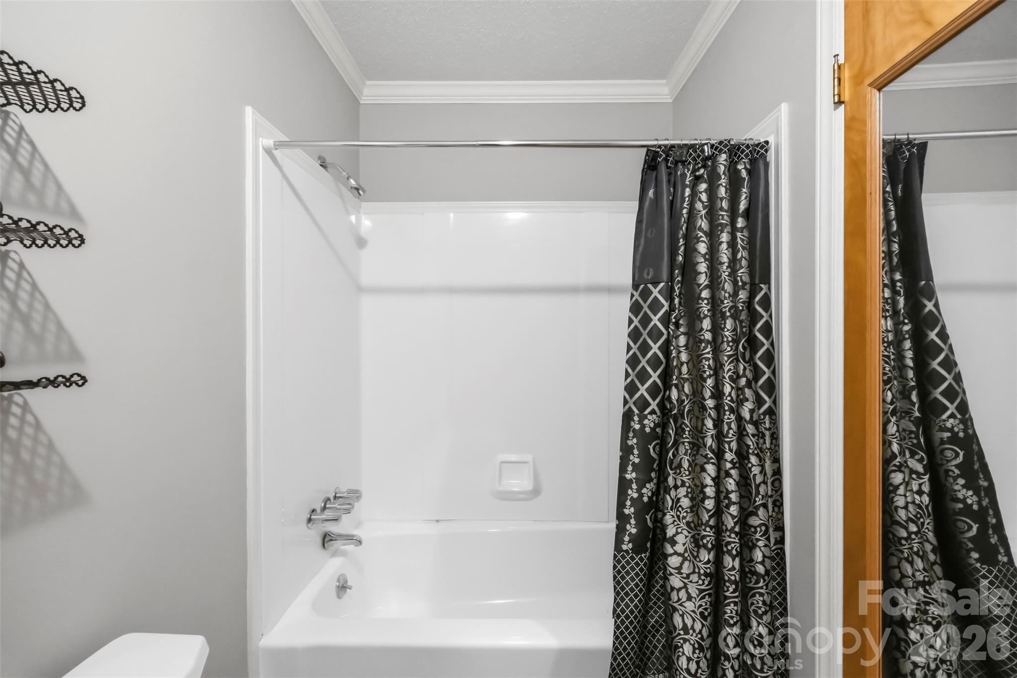 221 Lee Black Road Property Photo 24