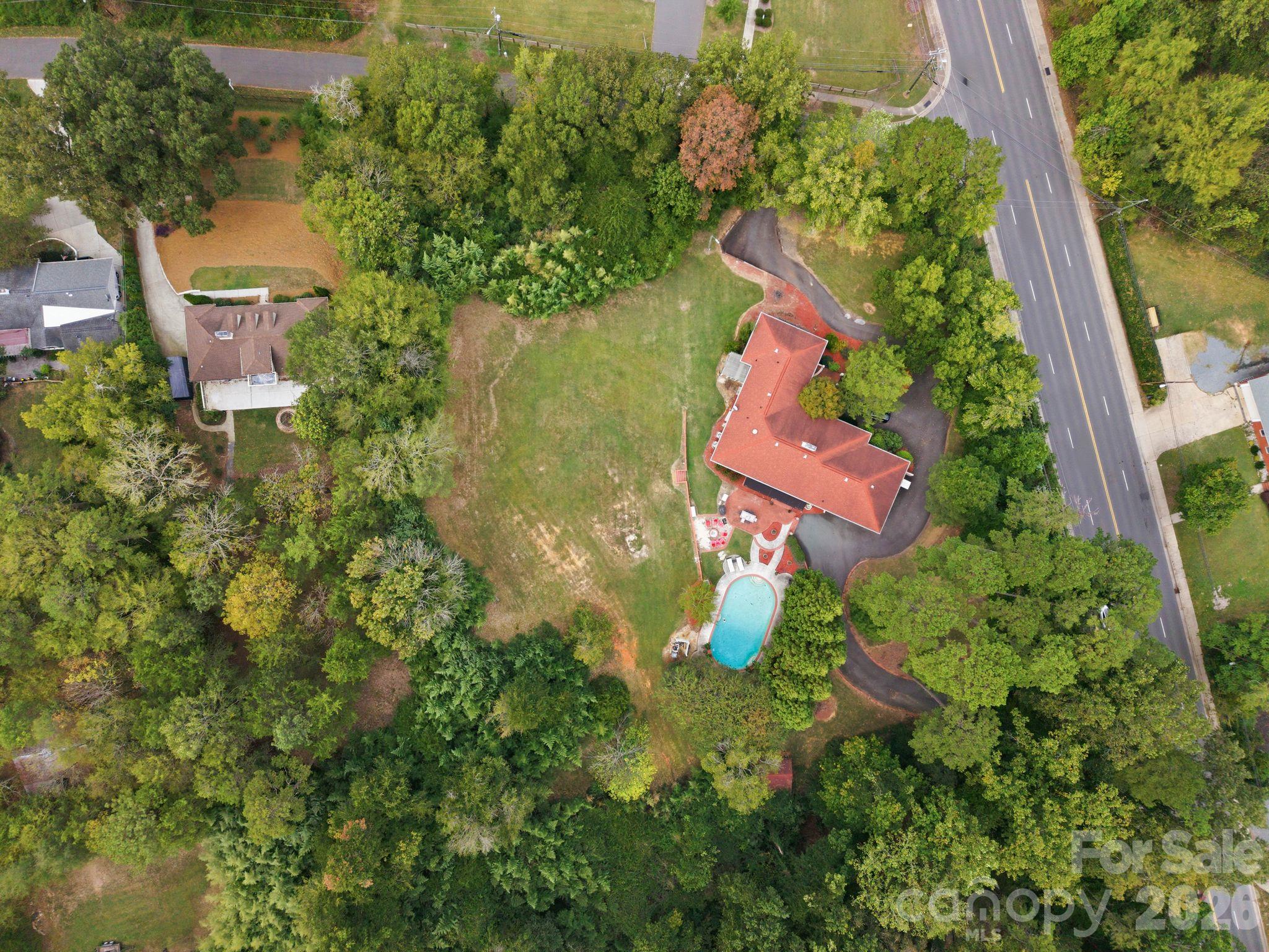7708 Sardis Road Property Photo 5