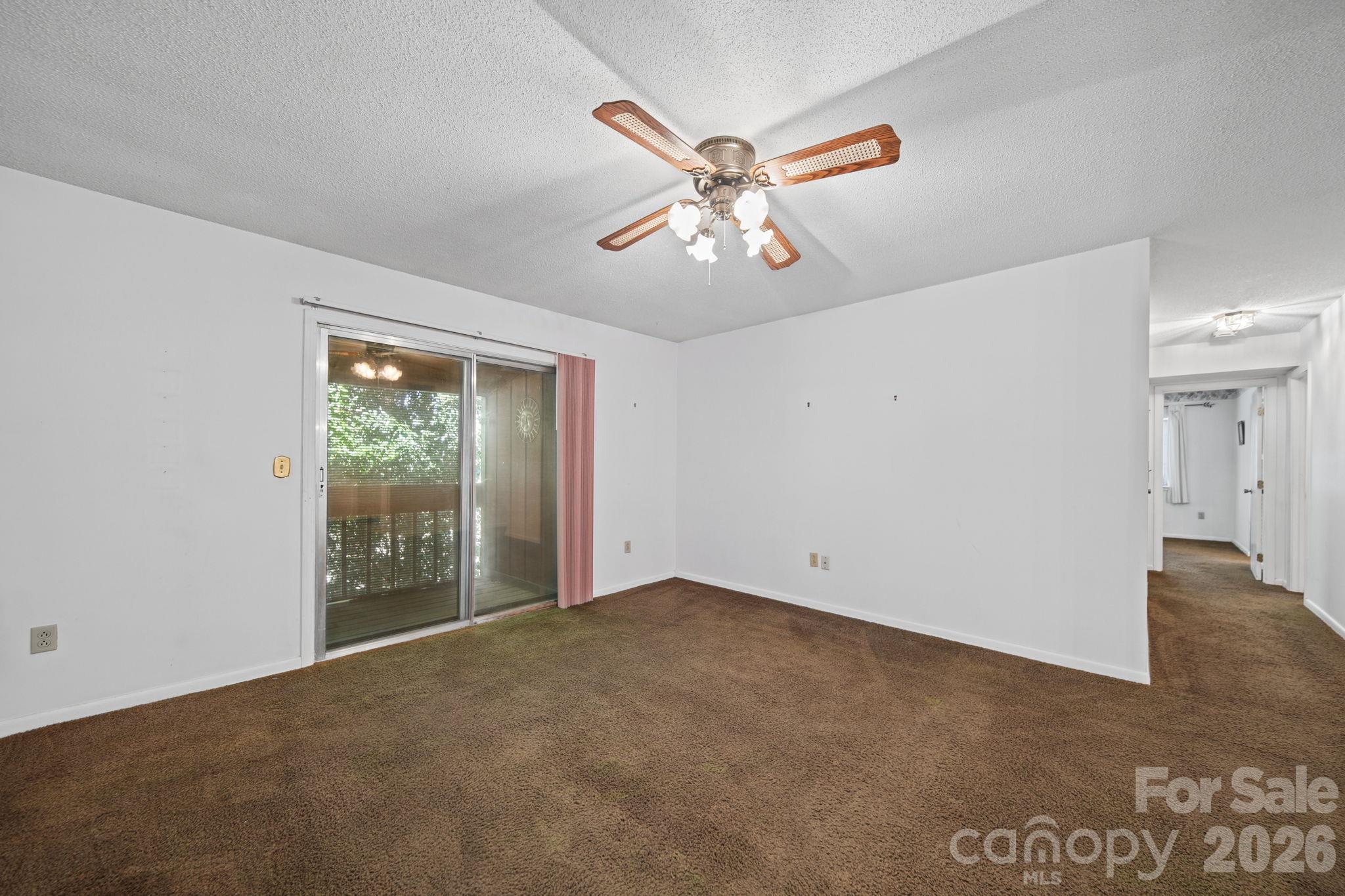 47 Edgewood Avenue Apt. B8 Property Photo 15