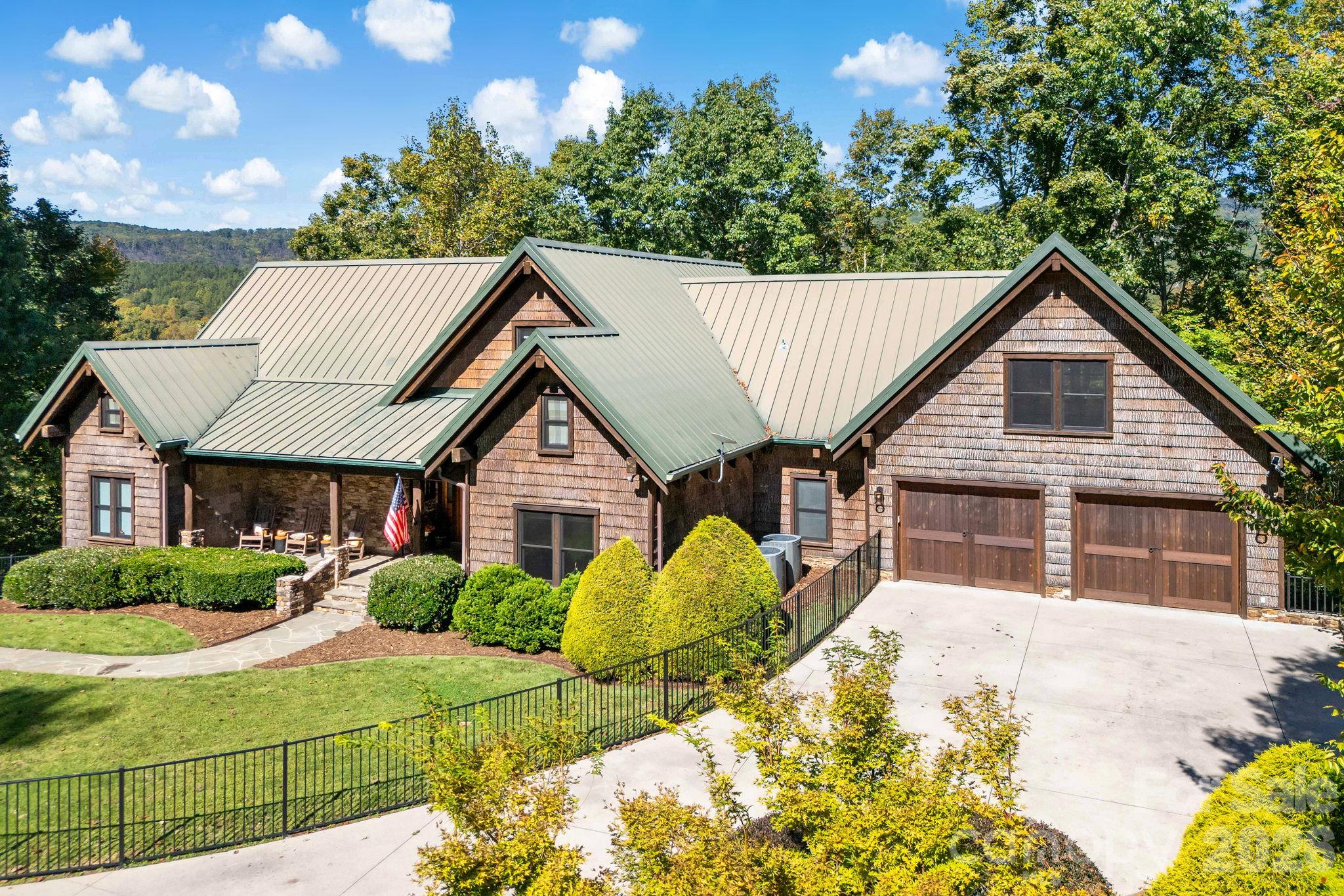 1822 Frog Creek Road Property Photo 1