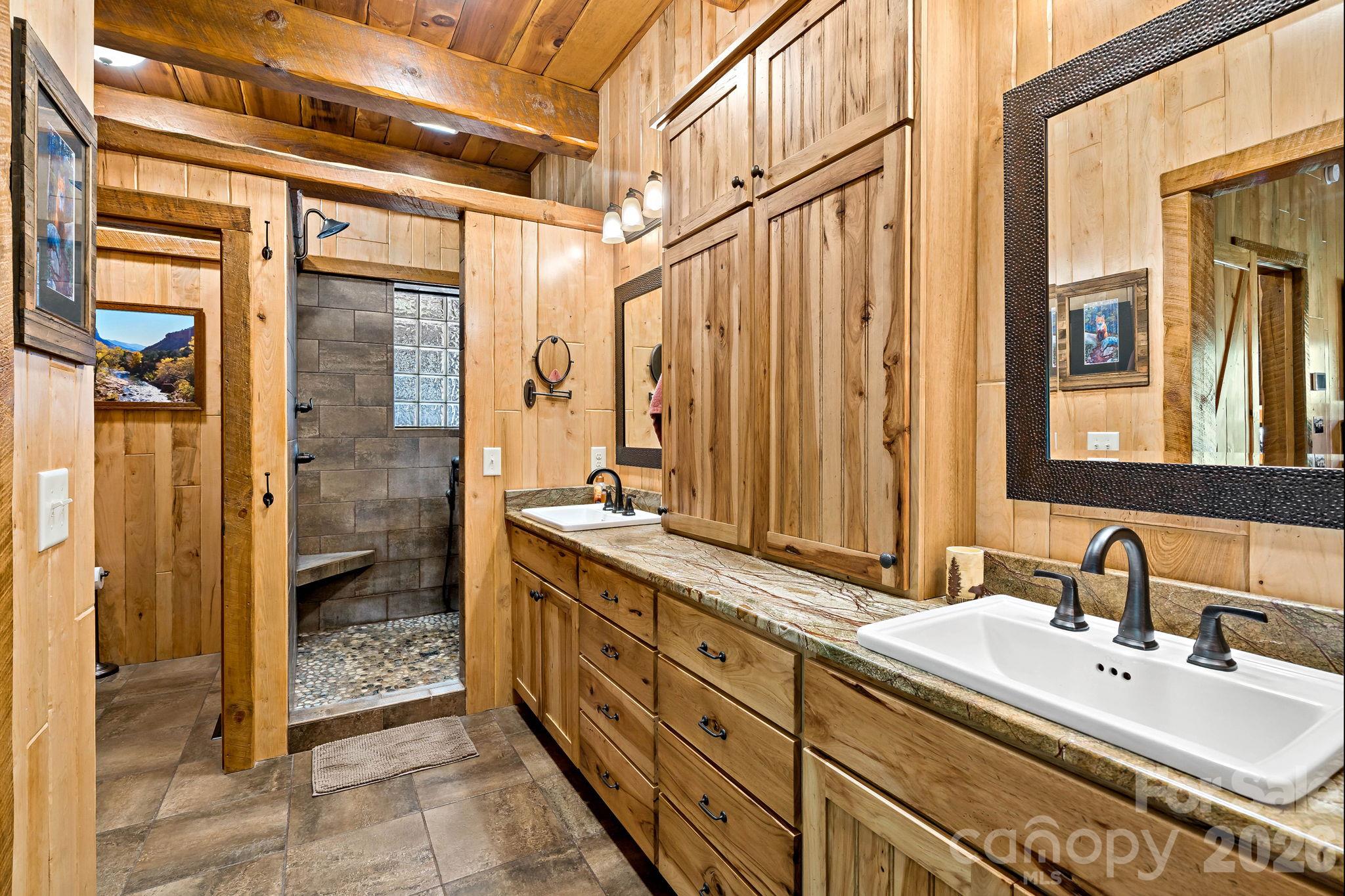 1822 Frog Creek Road Property Photo 19