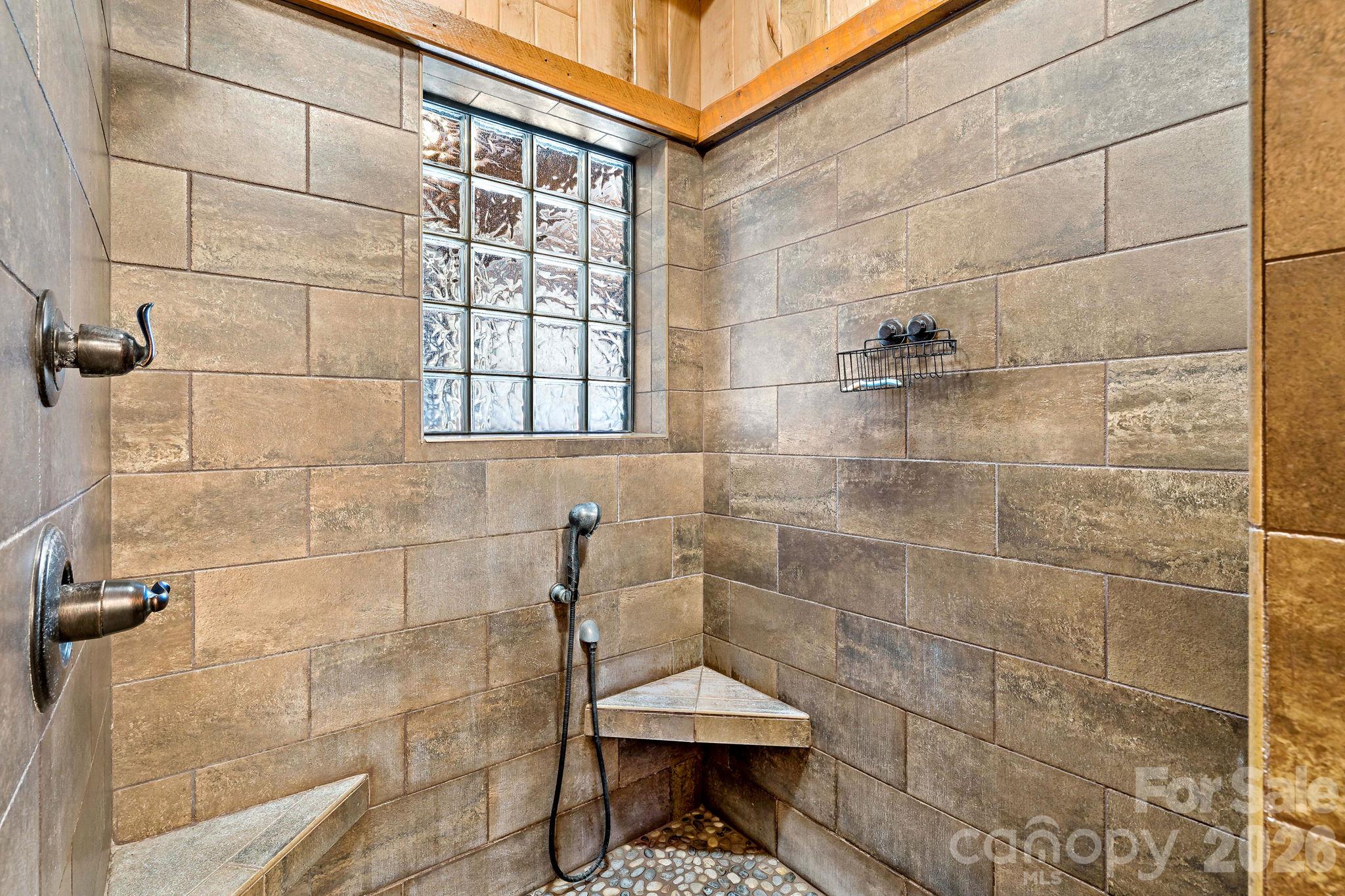 1822 Frog Creek Road Property Photo 20