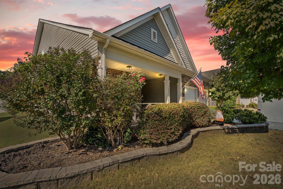 7007 Shaw Court Property Photo 2