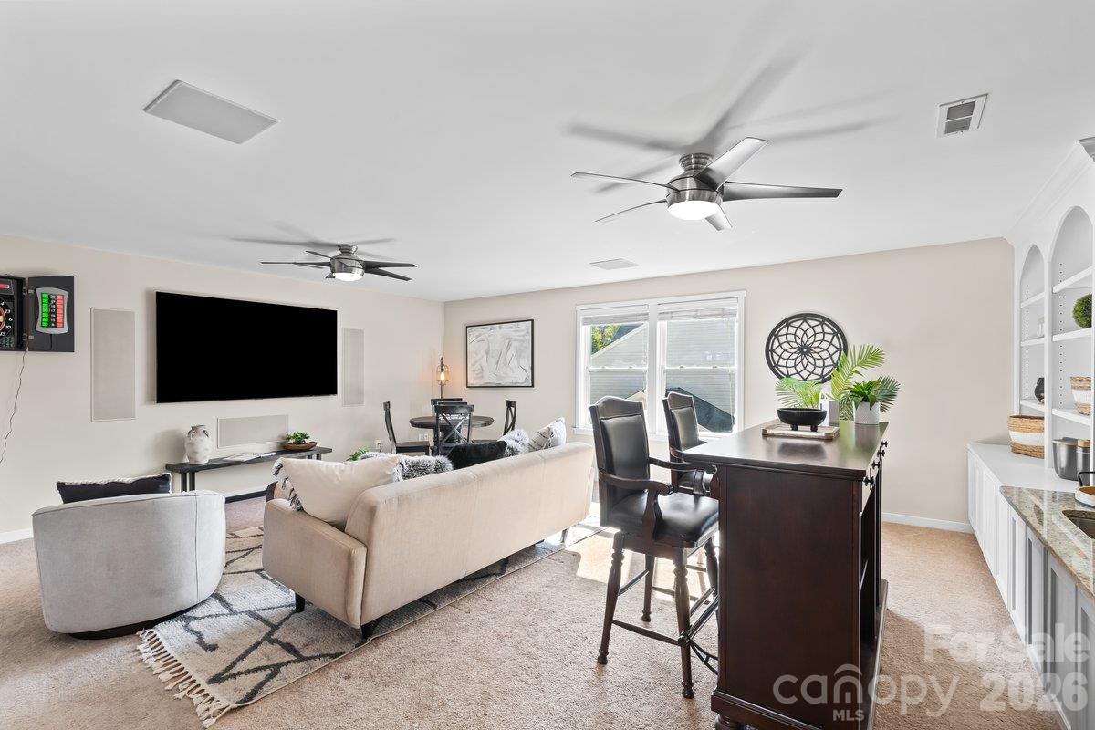 7007 Shaw Court Property Photo 15