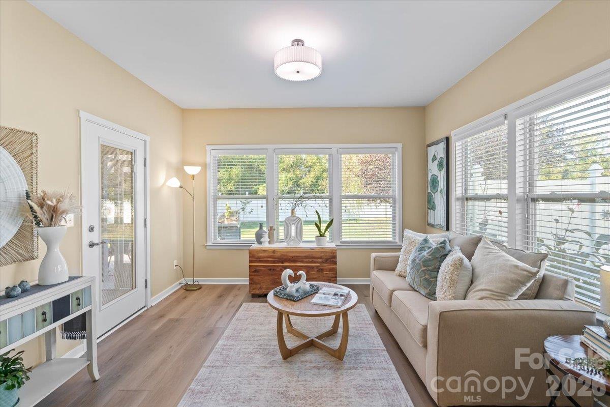7007 Shaw Court Property Photo 19