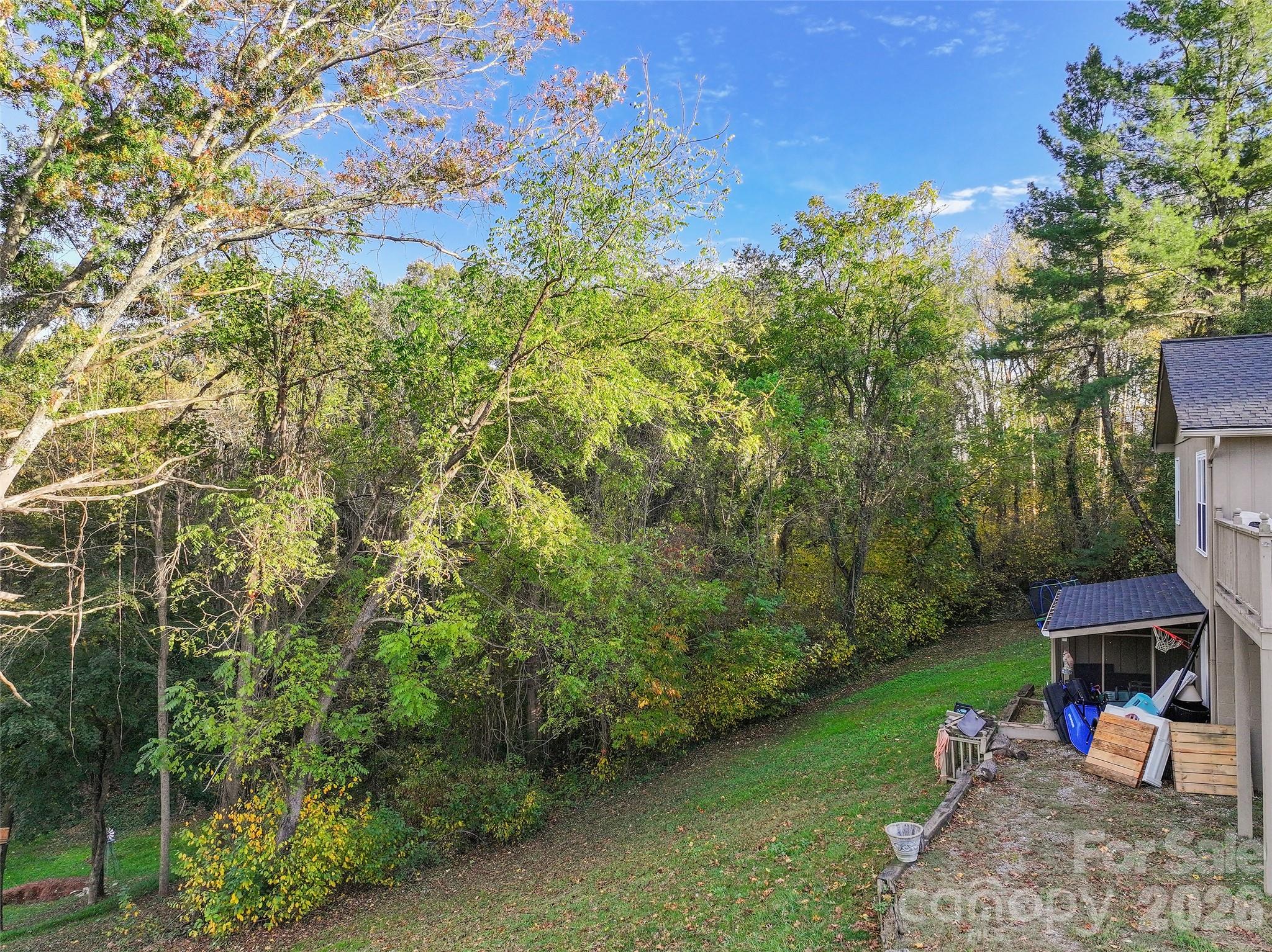 213 Oakmont Drive Property Photo 26