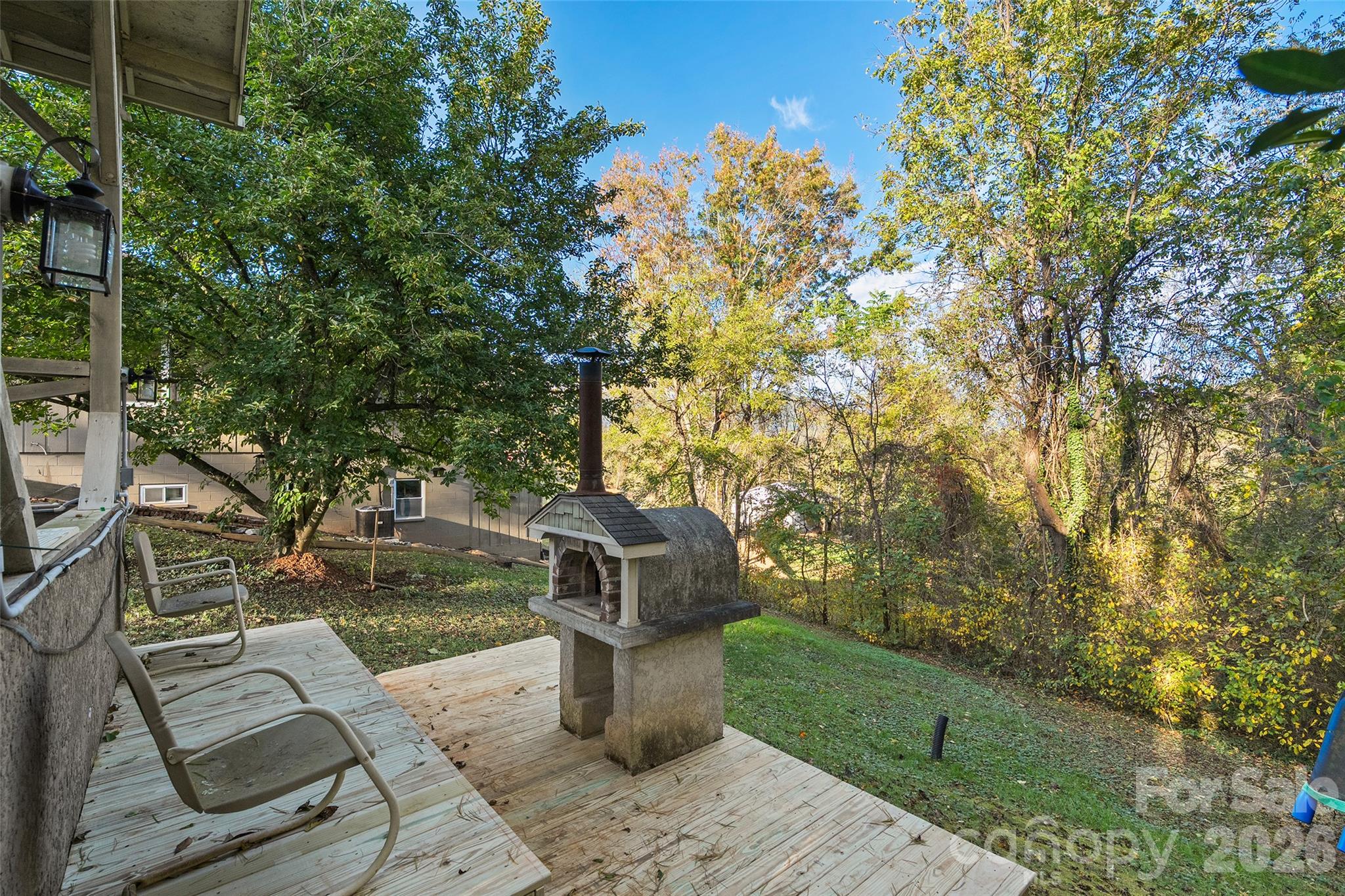 213 Oakmont Drive Property Photo 27