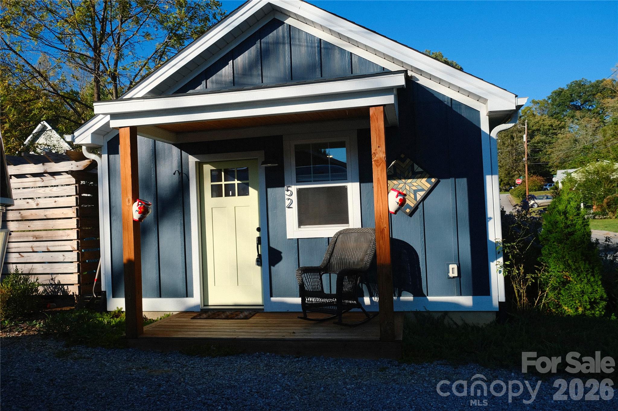 52 North Lane Property Photo 2