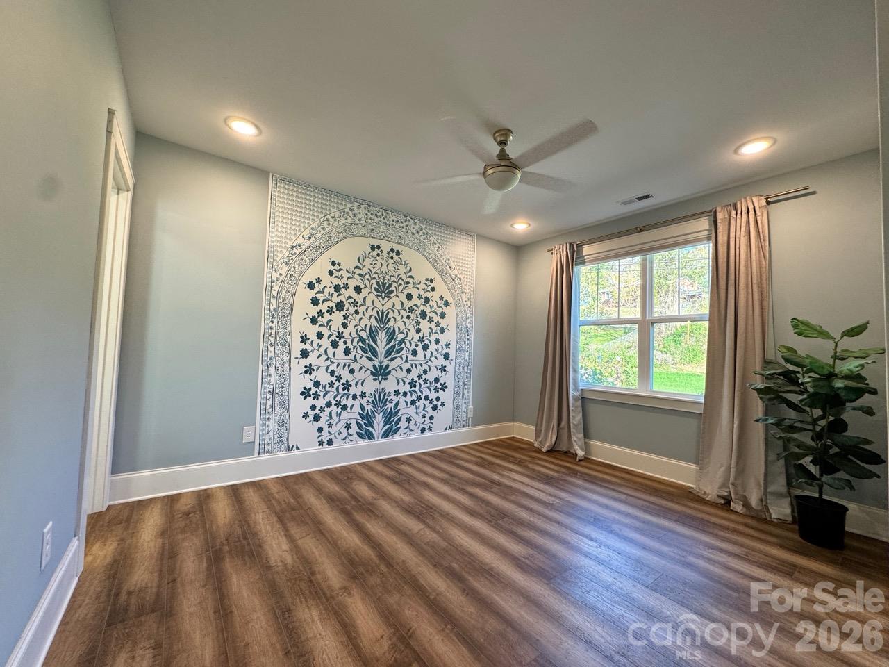 52 North Lane Property Photo 13