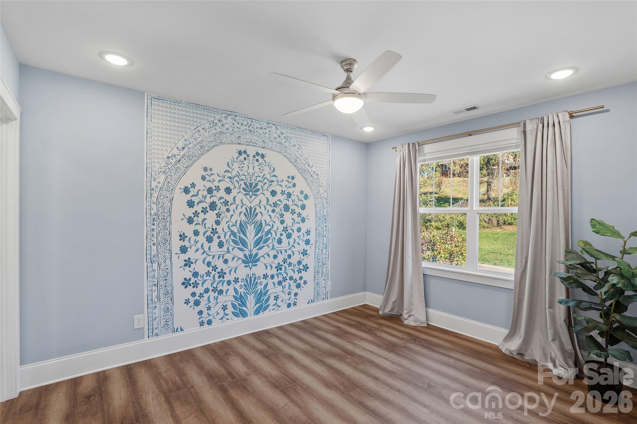 52 North Lane Property Photo 13