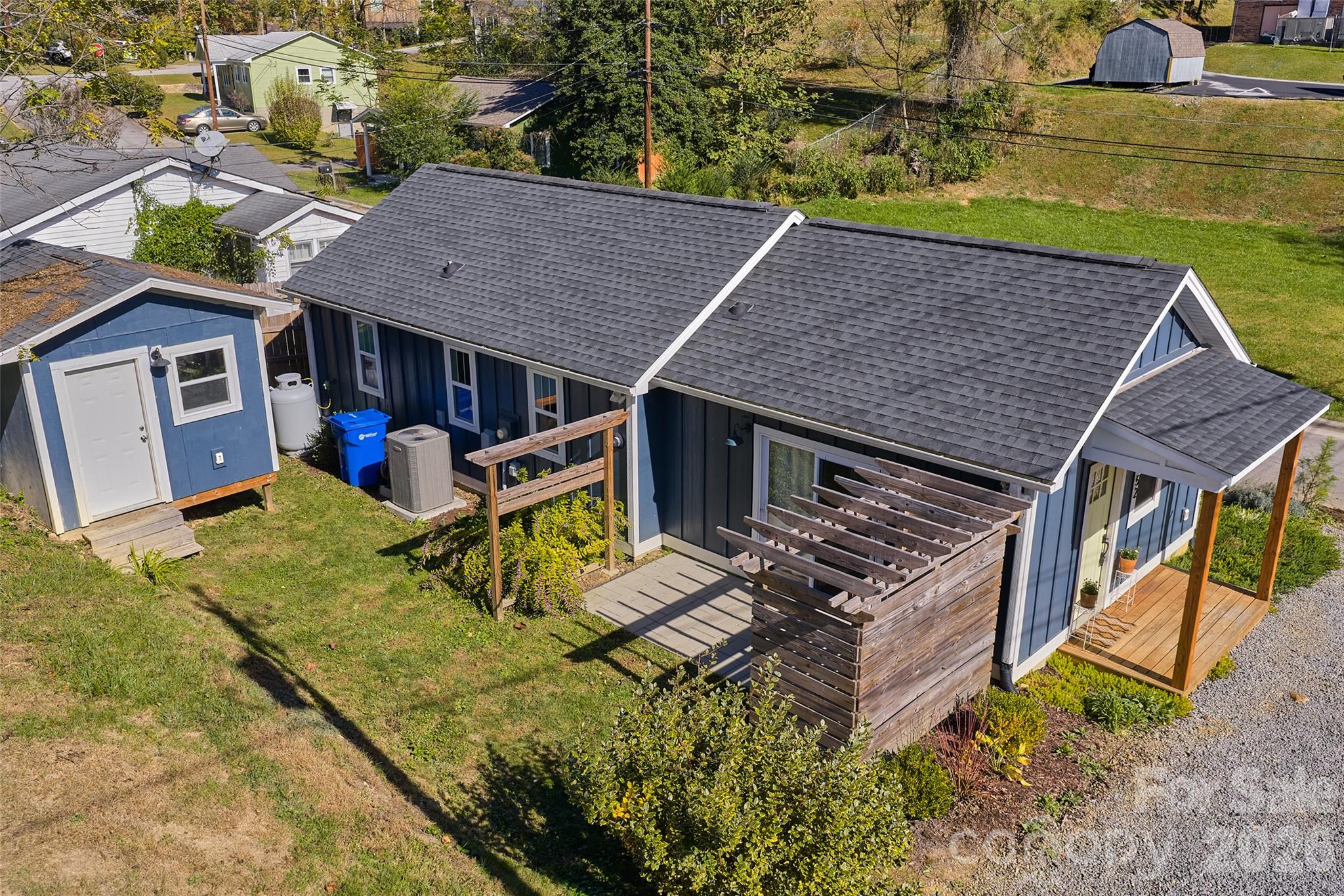 52 North Lane Property Photo 26