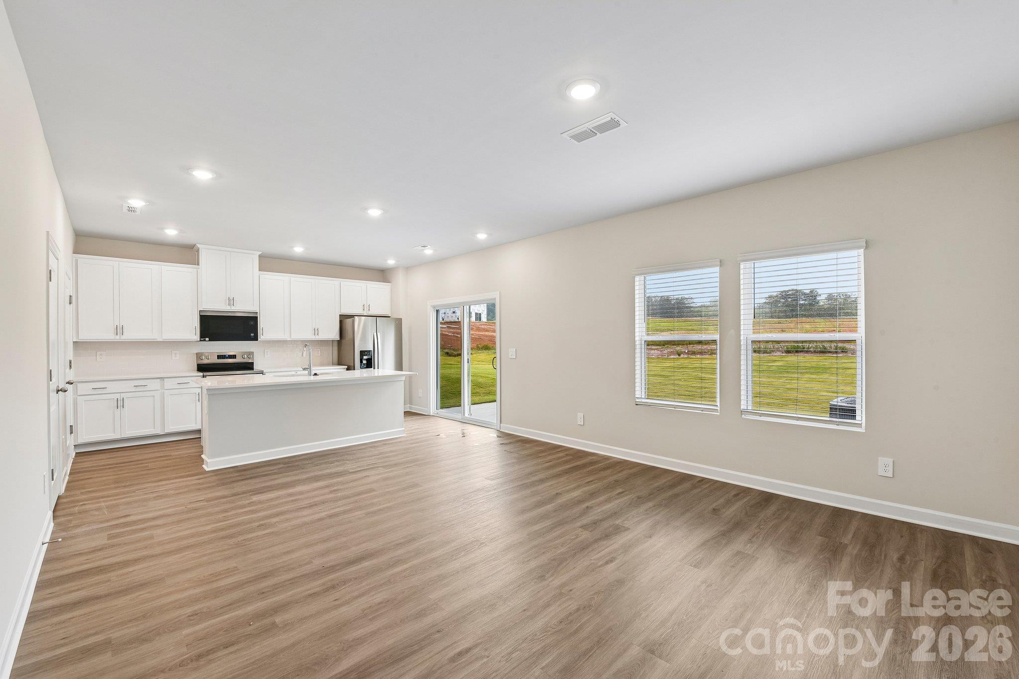 1547 31st Street Property Photo 4
