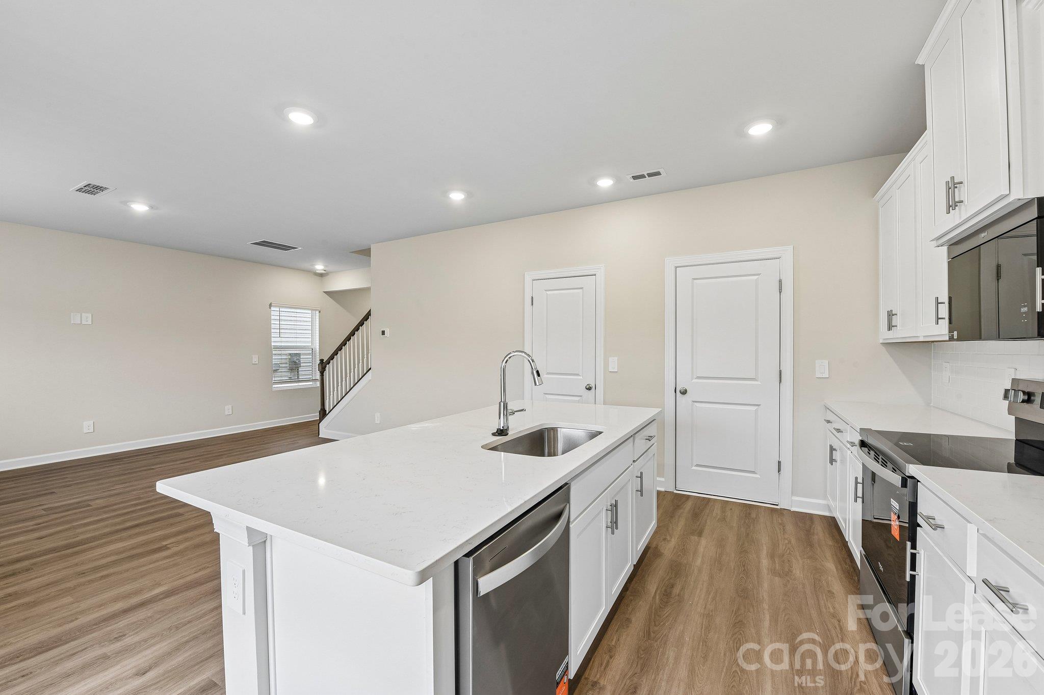 1547 31st Street Property Photo 10