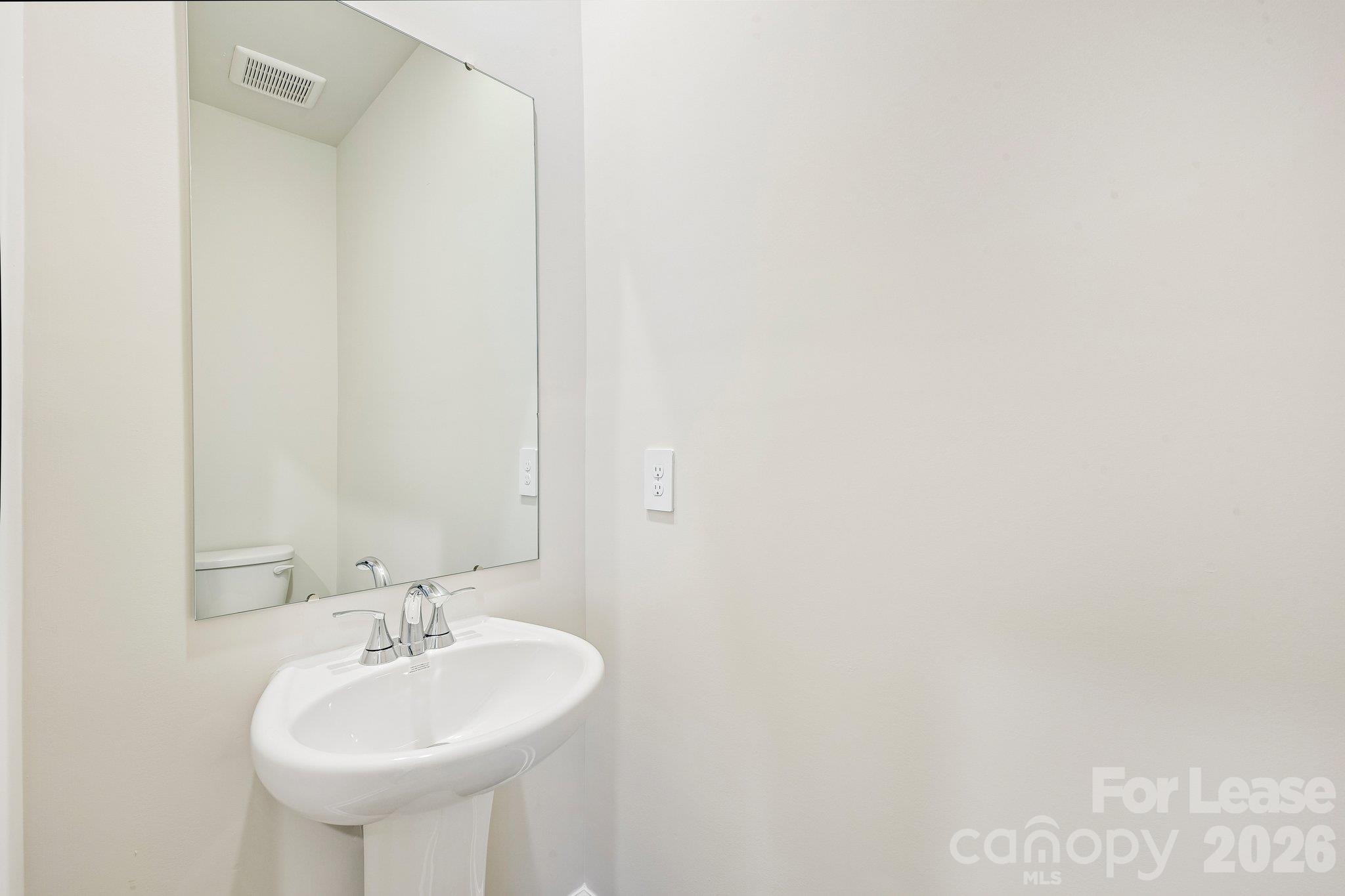 1547 31st Street Property Photo 14